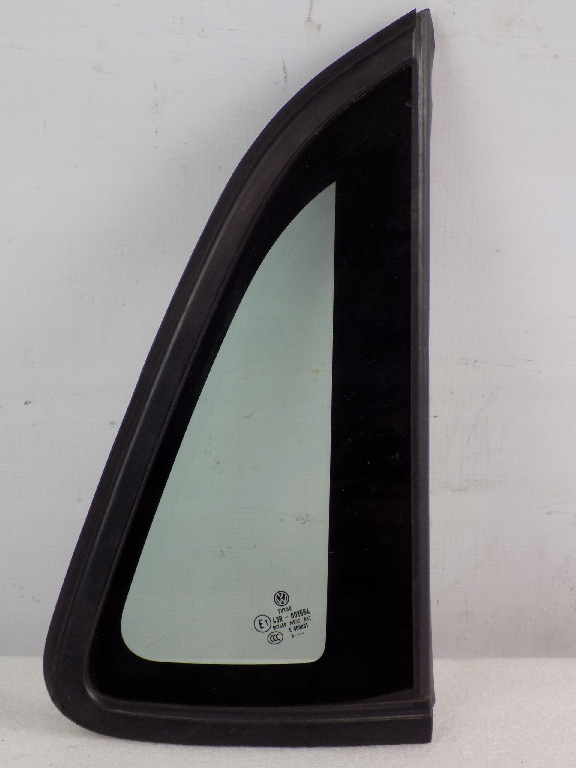 VW POLO 6R КУЗОВНОЕ СТЕКЛО ПРАВОЕ ЗАДНЕЕ 6R4845298