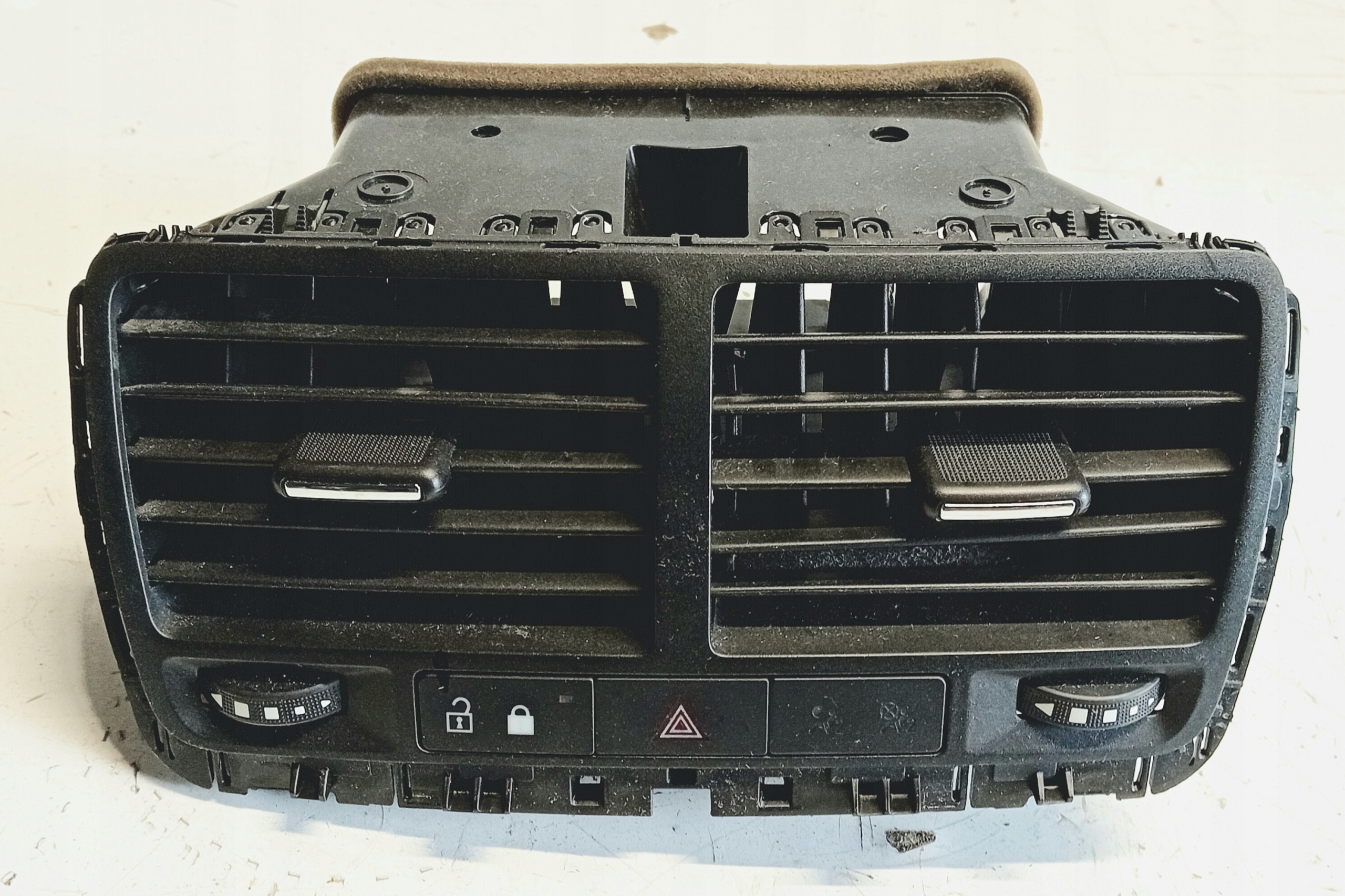 grid air conditioning devices OPEL MERIVA B 13262802