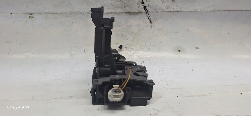 lock door left front SKODA FABIA II LIFT 3B1837015AN