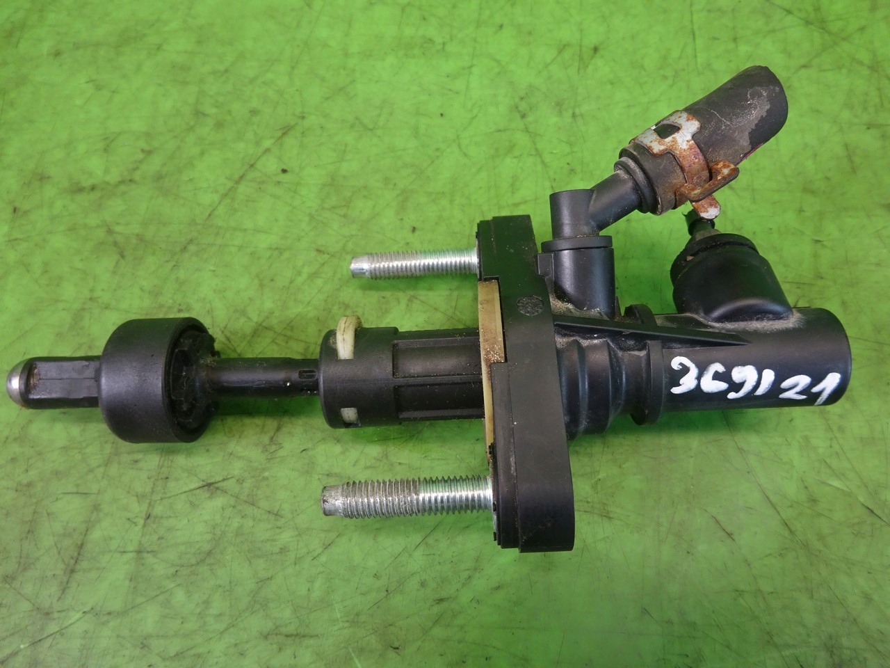 31420-0D110 - Насос сцепления TOYOTA YARIS II 1.3 B 08r