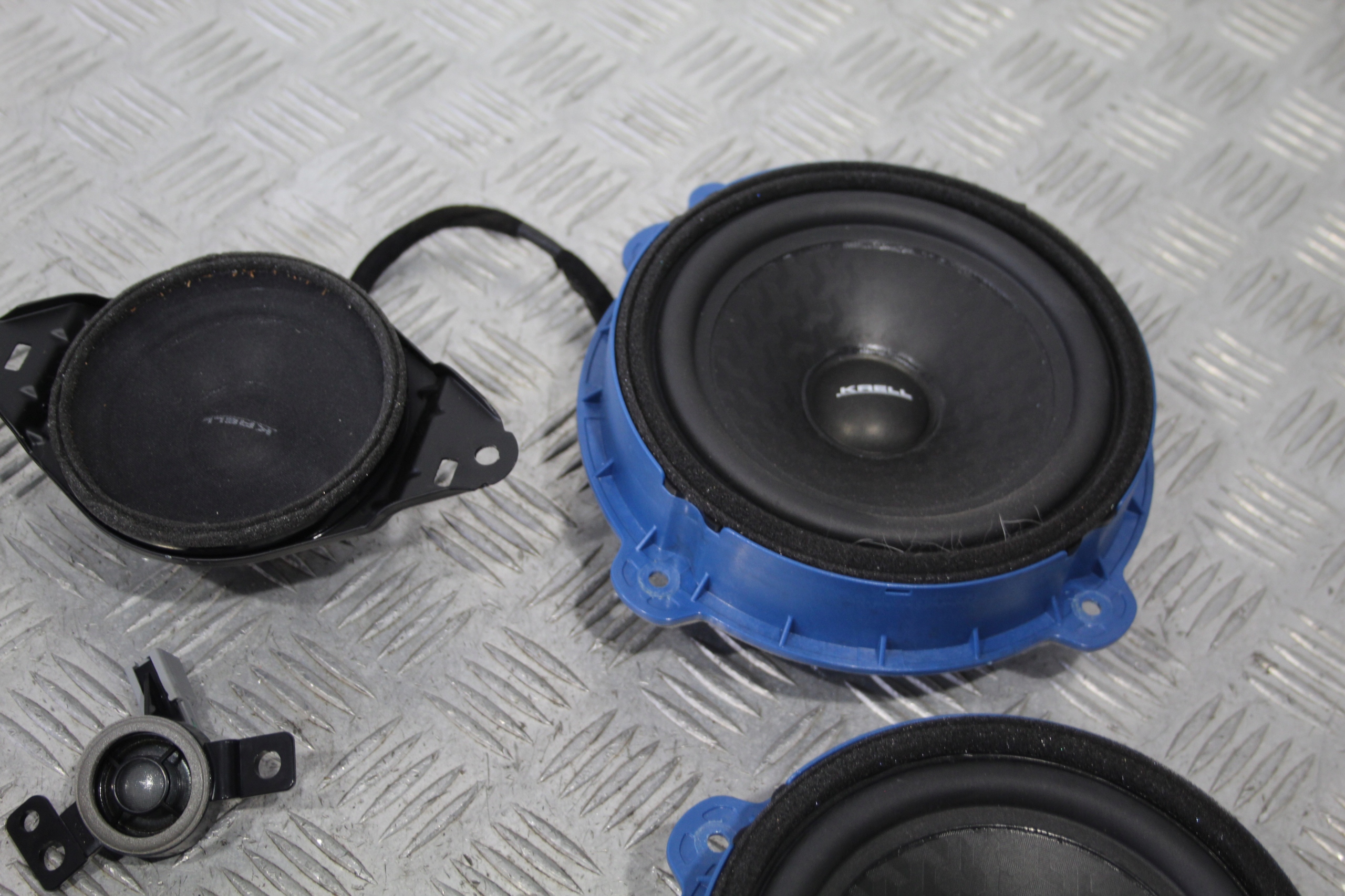 speakers KRELL HYUNDAI KONA