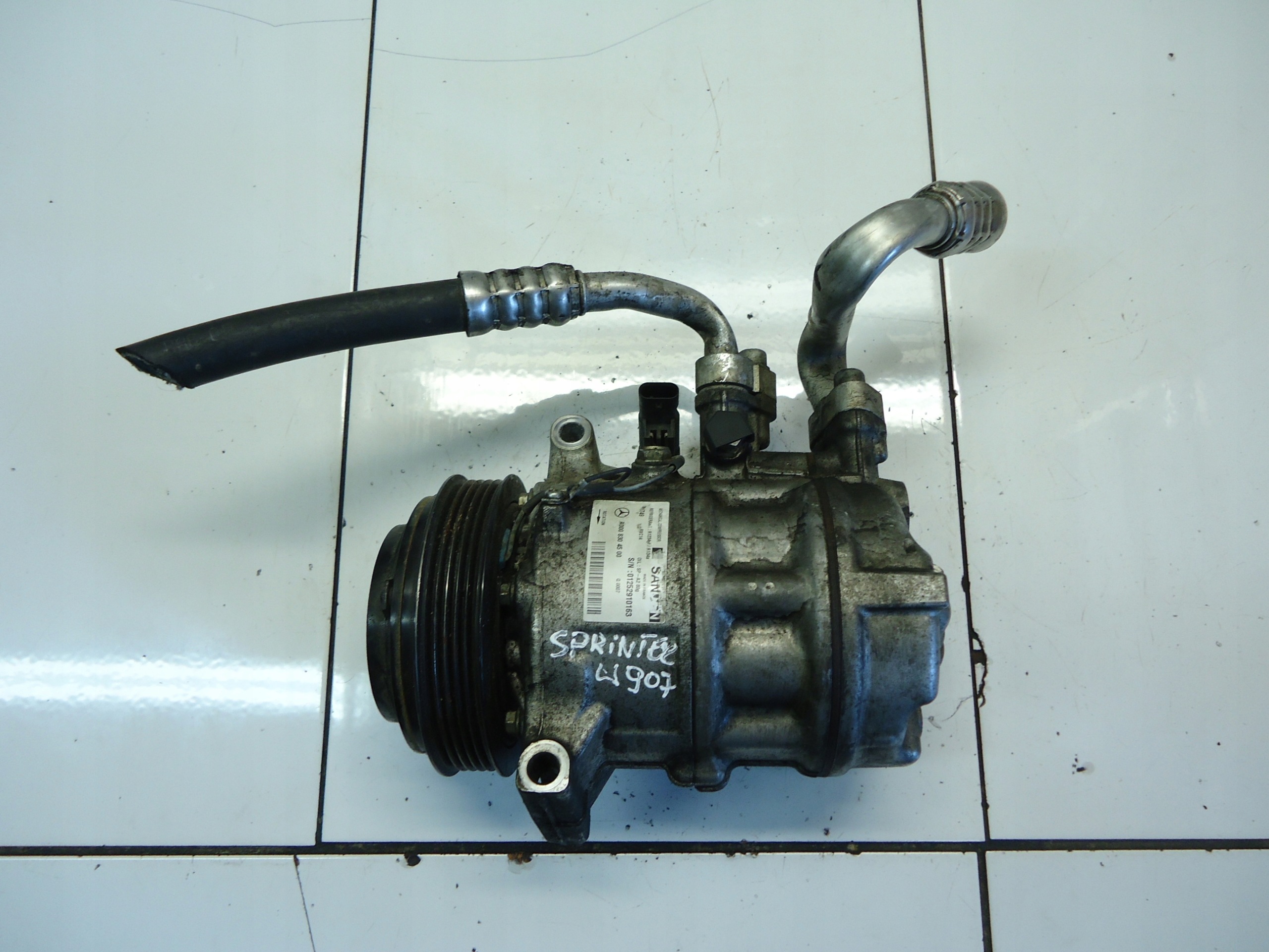 MERCEDES SPRINTER W907 Klimakompressor klimaanlage A0008304500