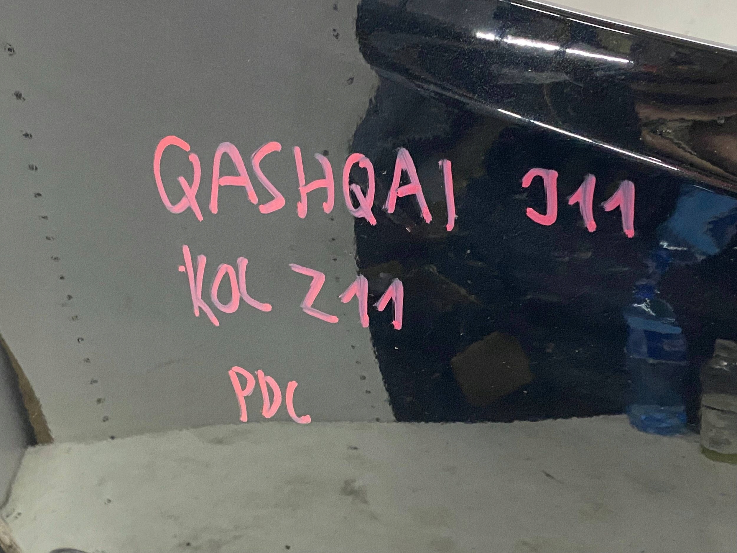 bumper front front complete NISSAN QASHQAI J11 PDC KAMERA colour Z11