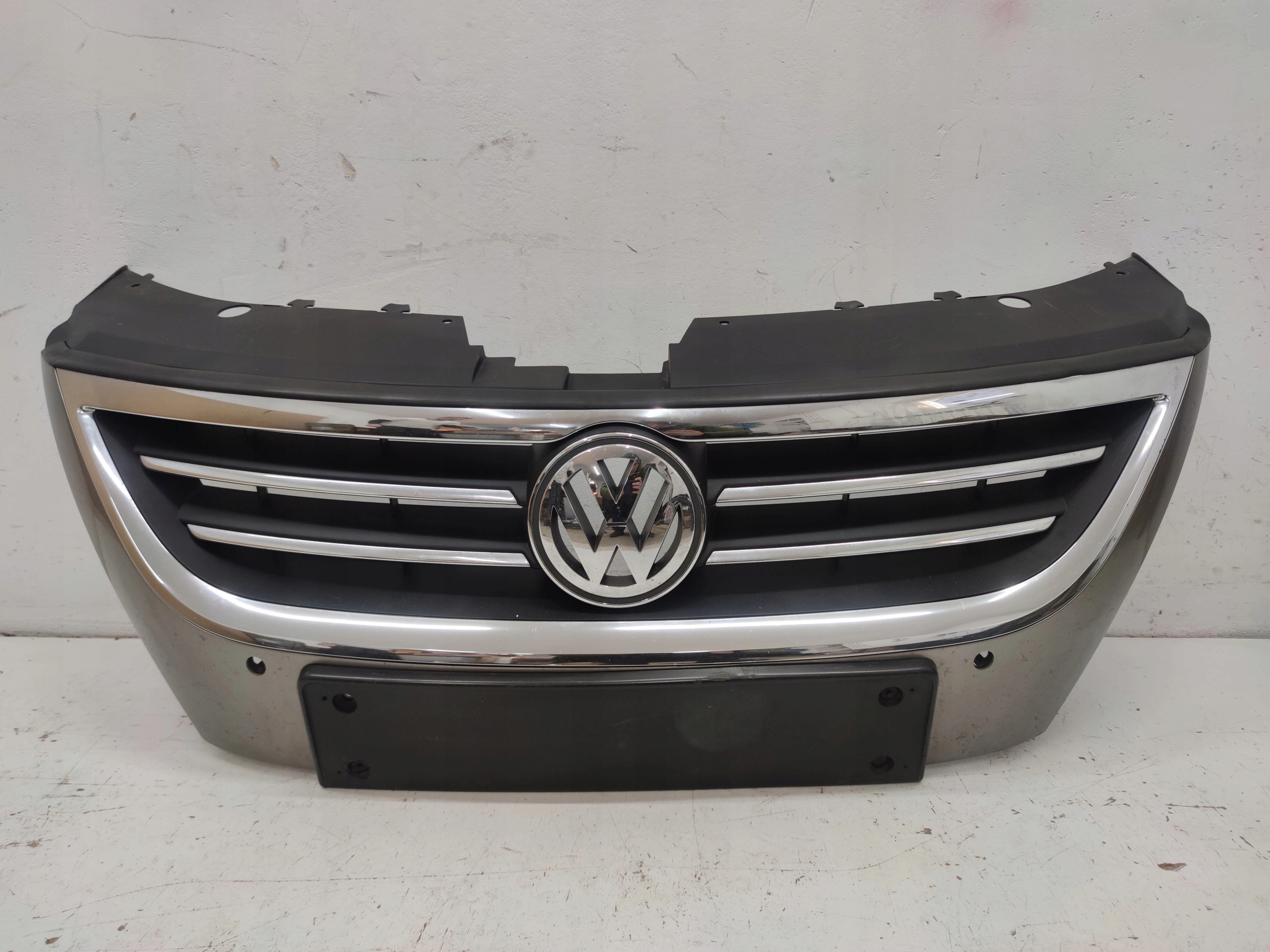 ATRAPA GRILL VW PASSAT CC 3C8