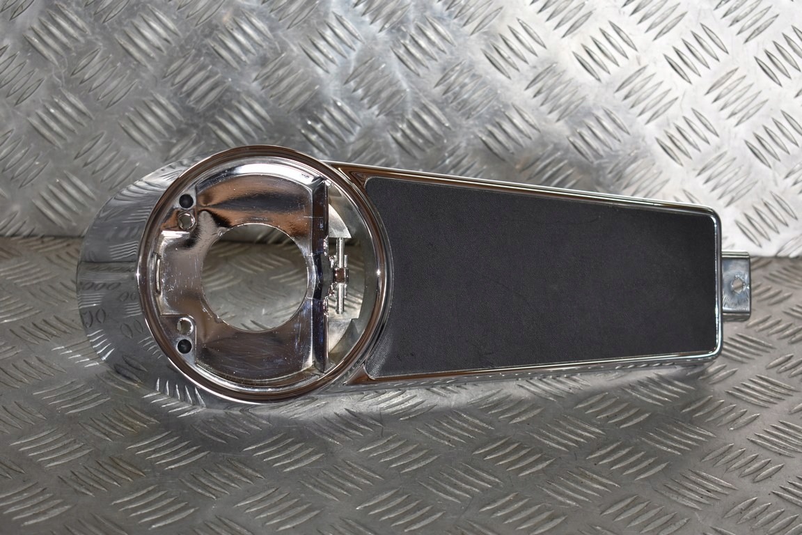 61270-98 - Консоль на HARLEY DAVIDSON Electra GLIDE танк