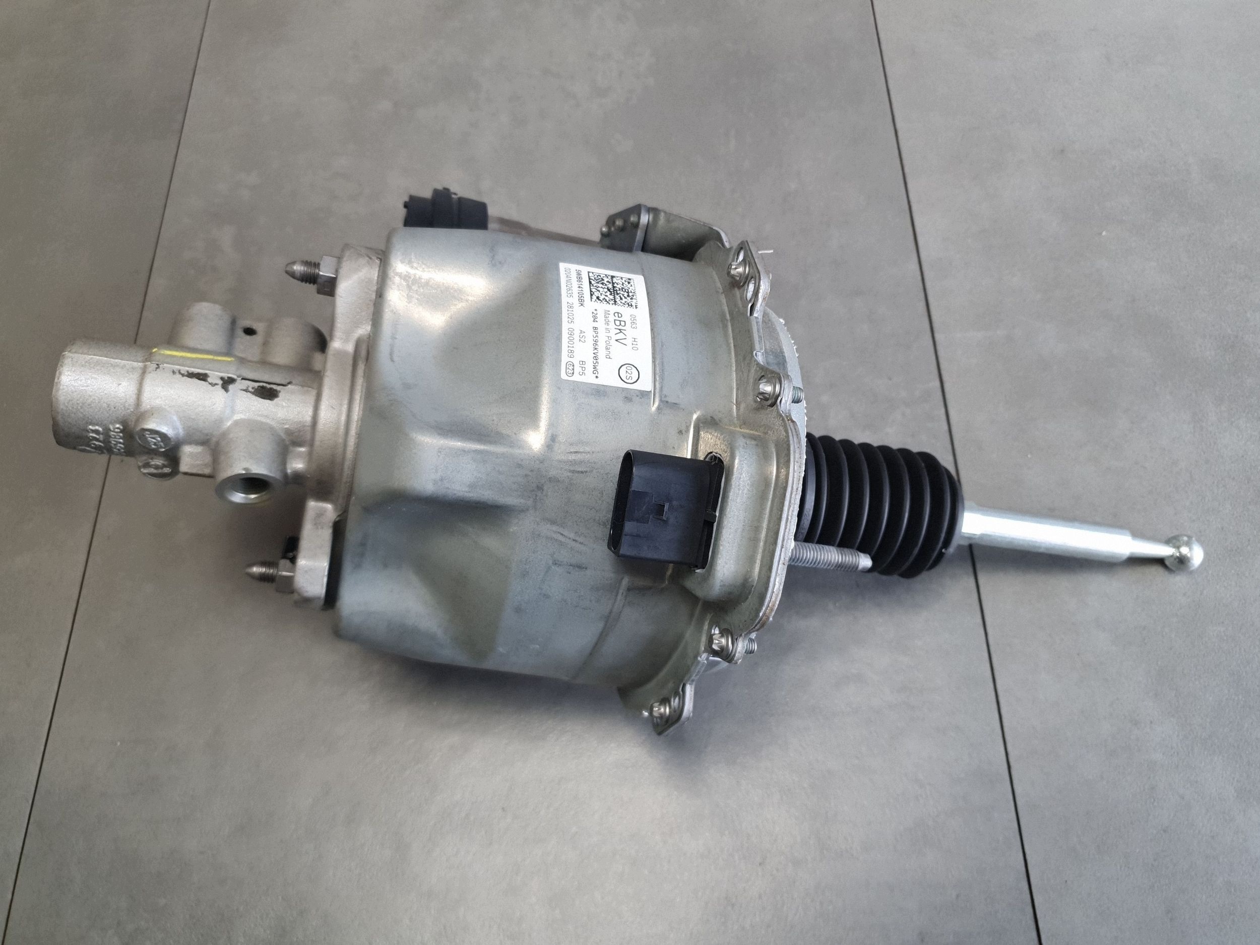 Audi A3 8Y servo brake electrics 5WB614105BK