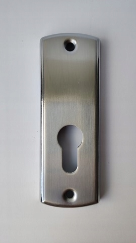 KLAMKA DRZWIOWA DO DRZWI ZEWNĘTRZNYCH MODEL BRAVO Kolor chrom