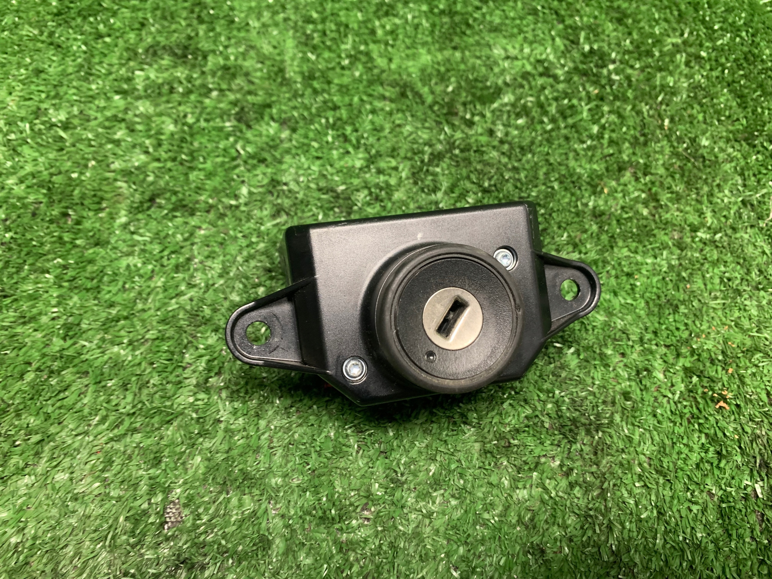 AUDI A6 C6 LIFT ignition 4F0909135E SPRAWNA AUTOMAT