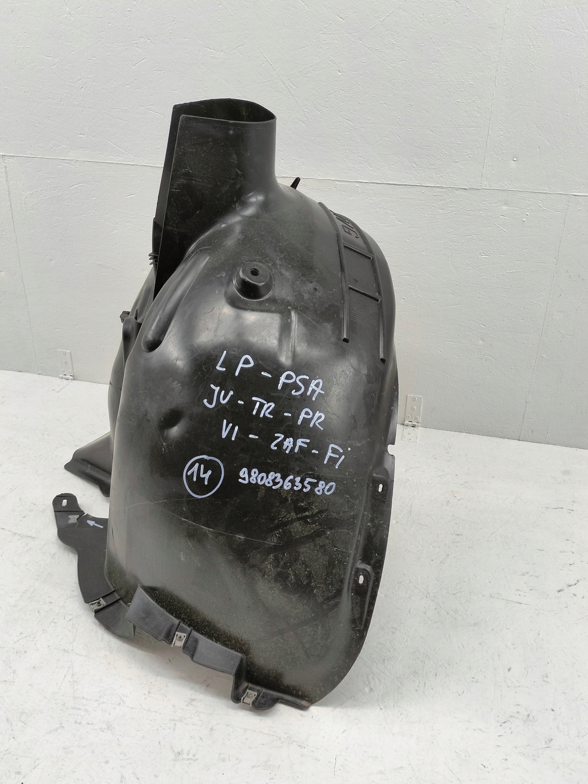 NADKOLE PRZÓD LEWY ZAFIRA LIFE TRAVELLER JUMPY