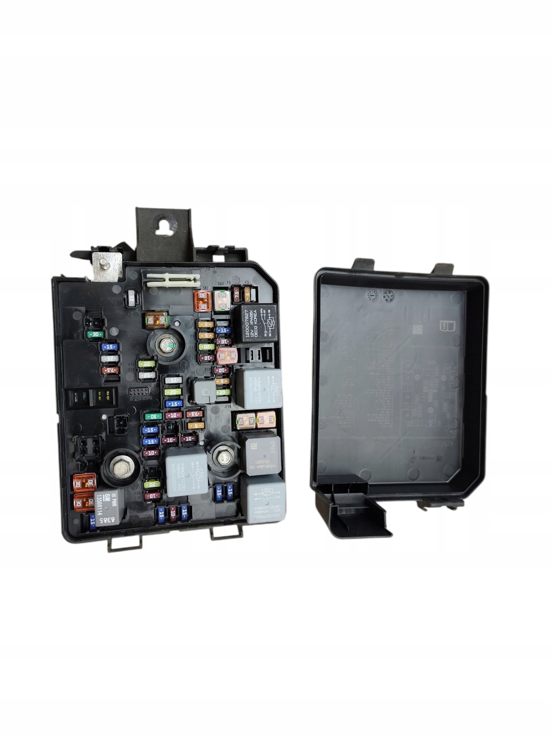 Boîte Module fusibles OPEL MOKKA X 42397194