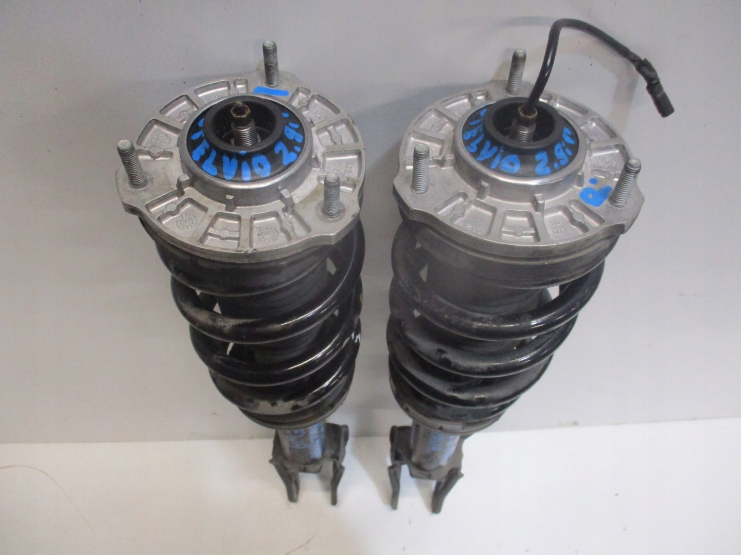 shock absorber ALFA ROMEO STELVIO 2,9i Q4 front left