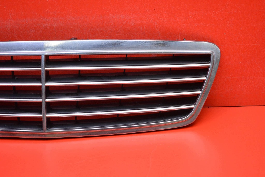 front prekladgrill CHROM A2038800183 MERCEDES C-class W203 S203 00-04