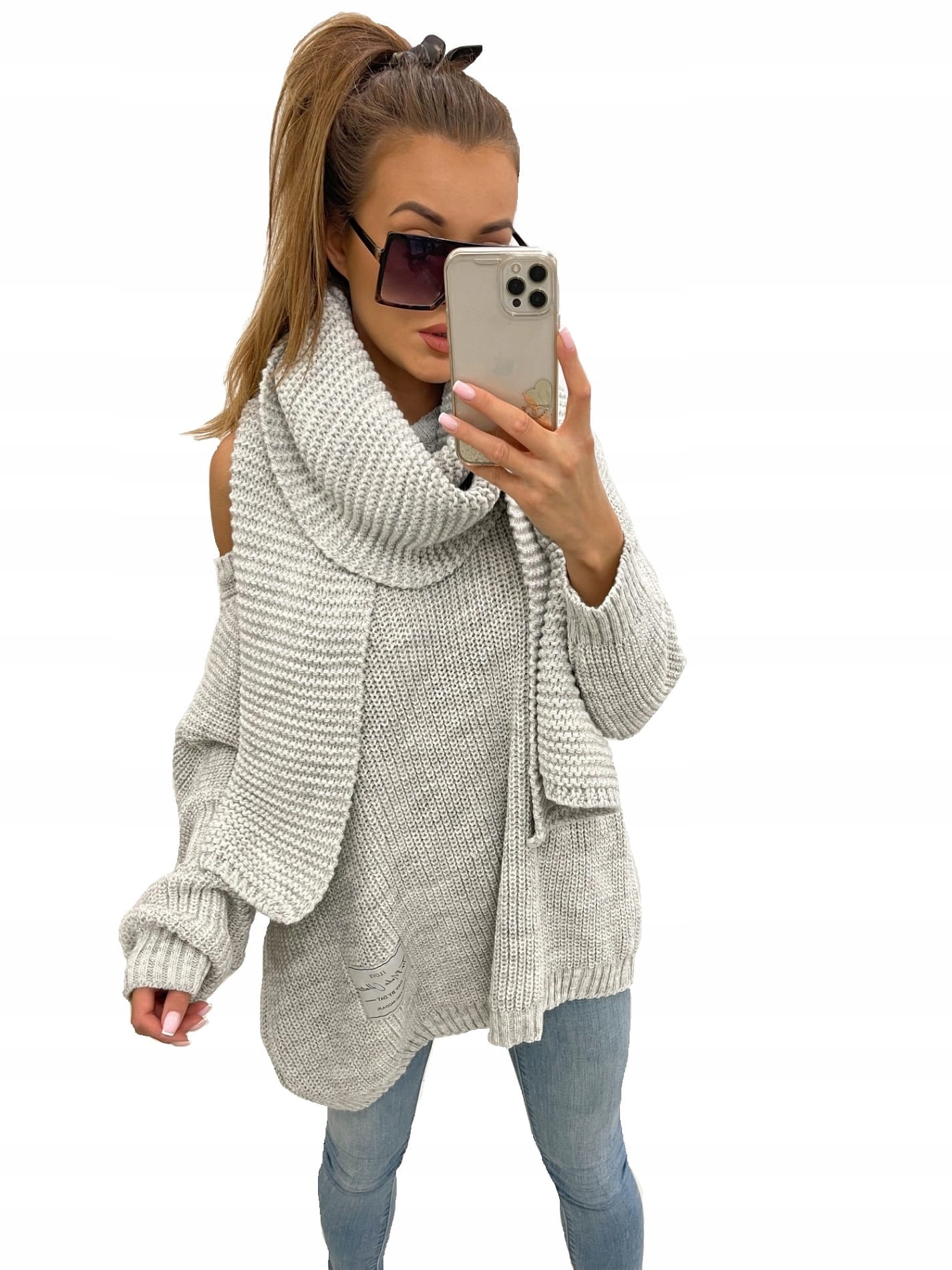 Duży szal damski jasny szary Tmc Moda