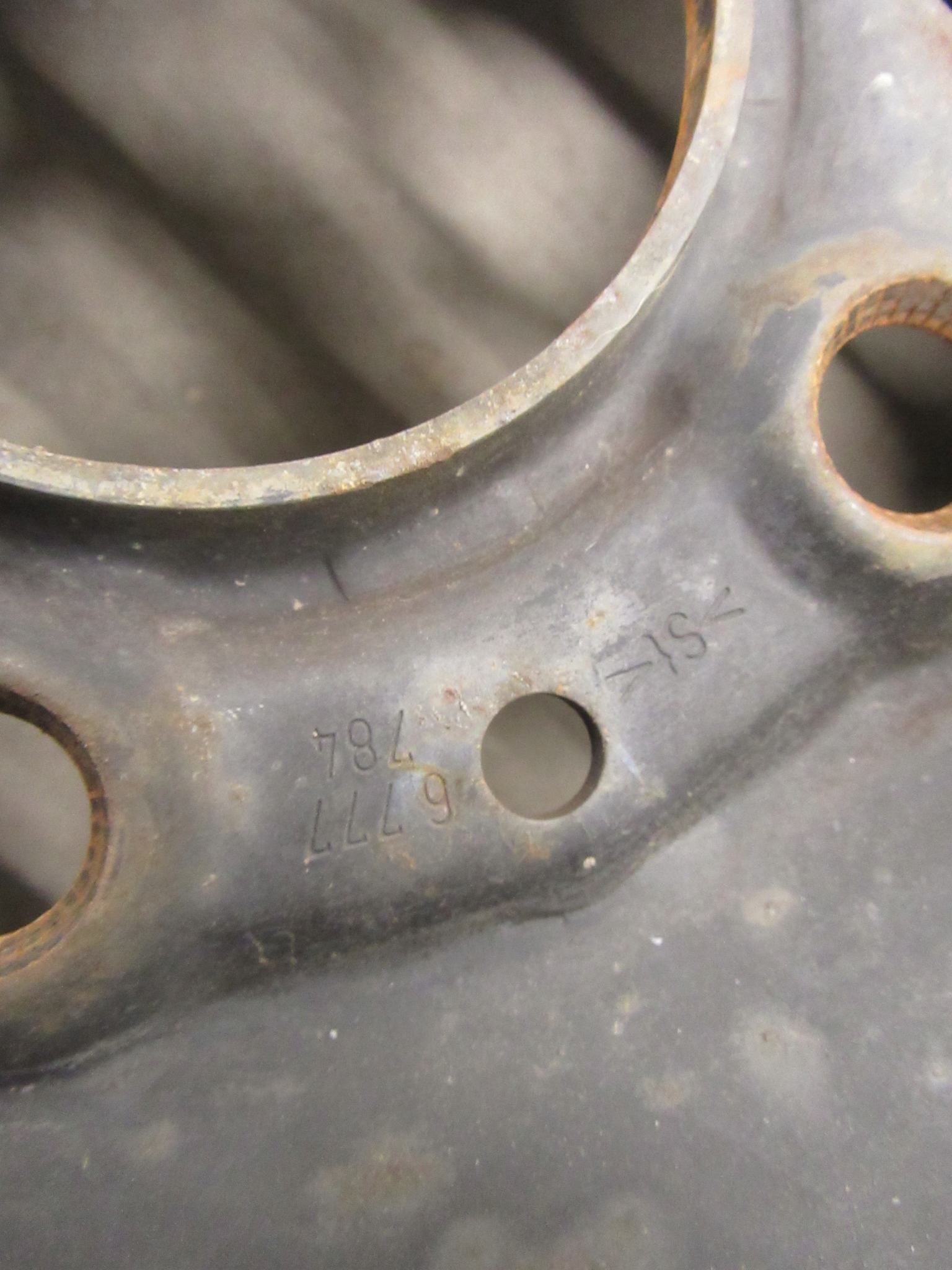 discs metal BMW e36 e46 e81 e87 e90 e91 5x120 et42 16" 6.5j