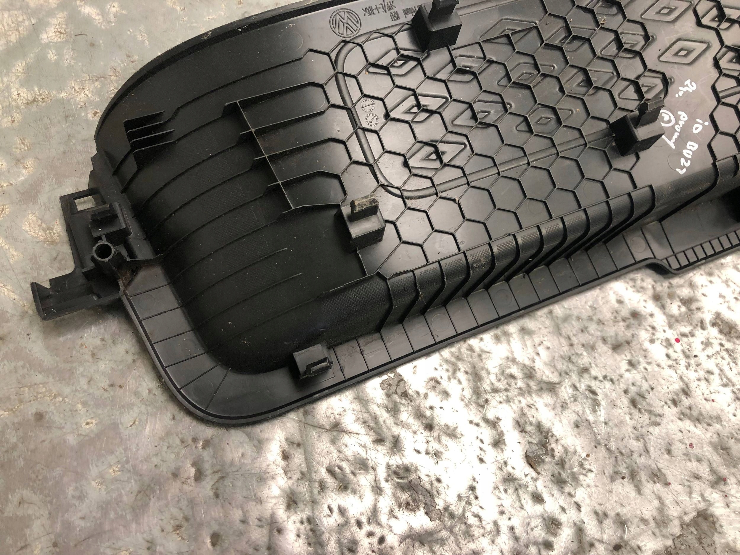 threshold STOPIEN right front VW ID BUZZ 1T3863726B