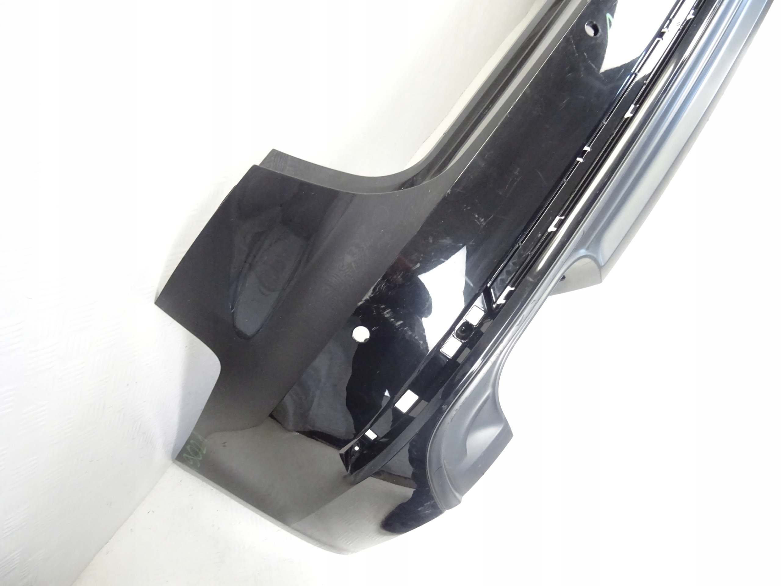 Audi A4 B9 8W9 S-Line KOMBI bumper rear part rear
