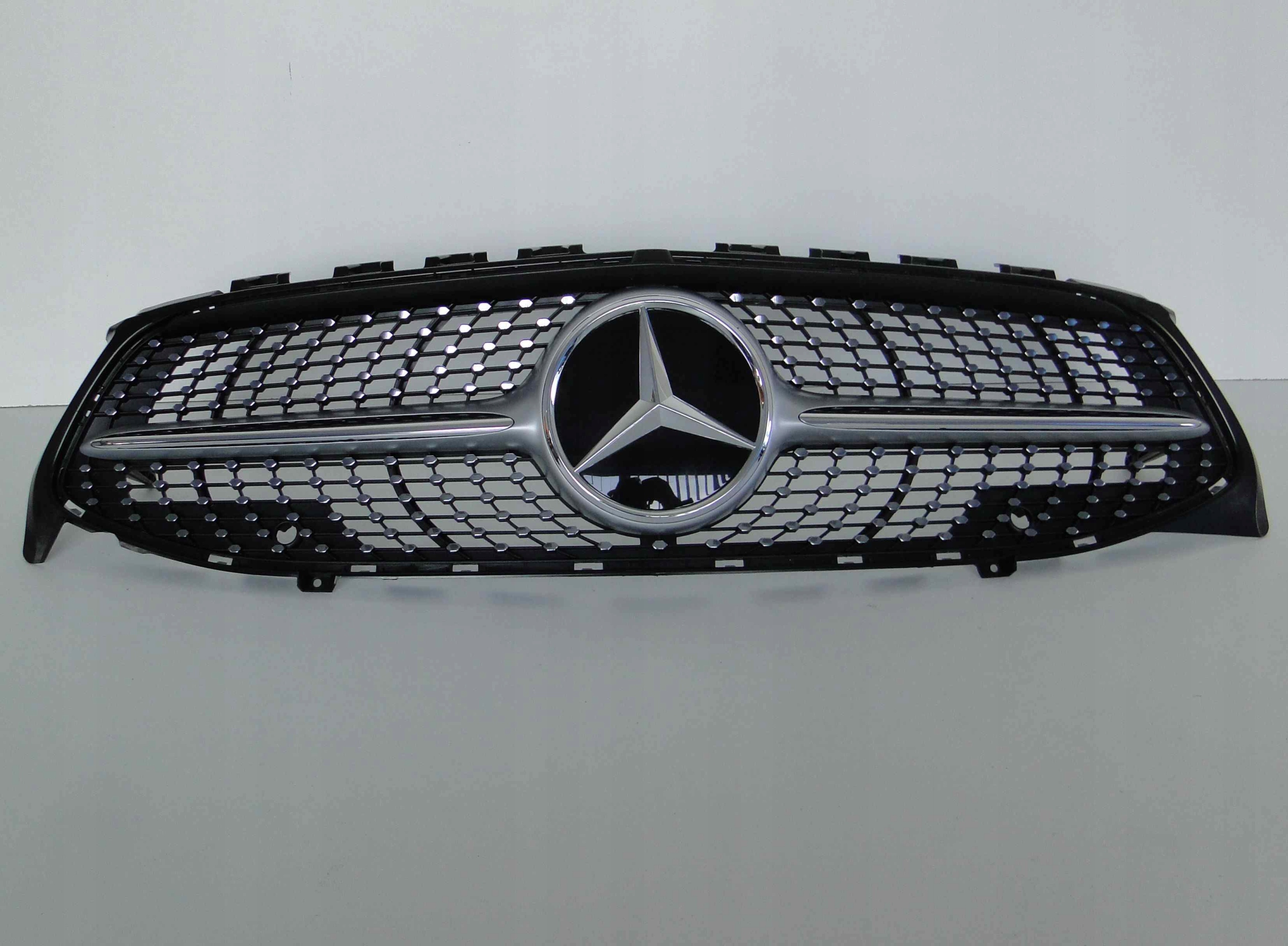 MERCEDES CLA 118 GRILL ATRAPA DIAMENT AMG ORYGINAŁ Typ samochodu Samochody osobowe