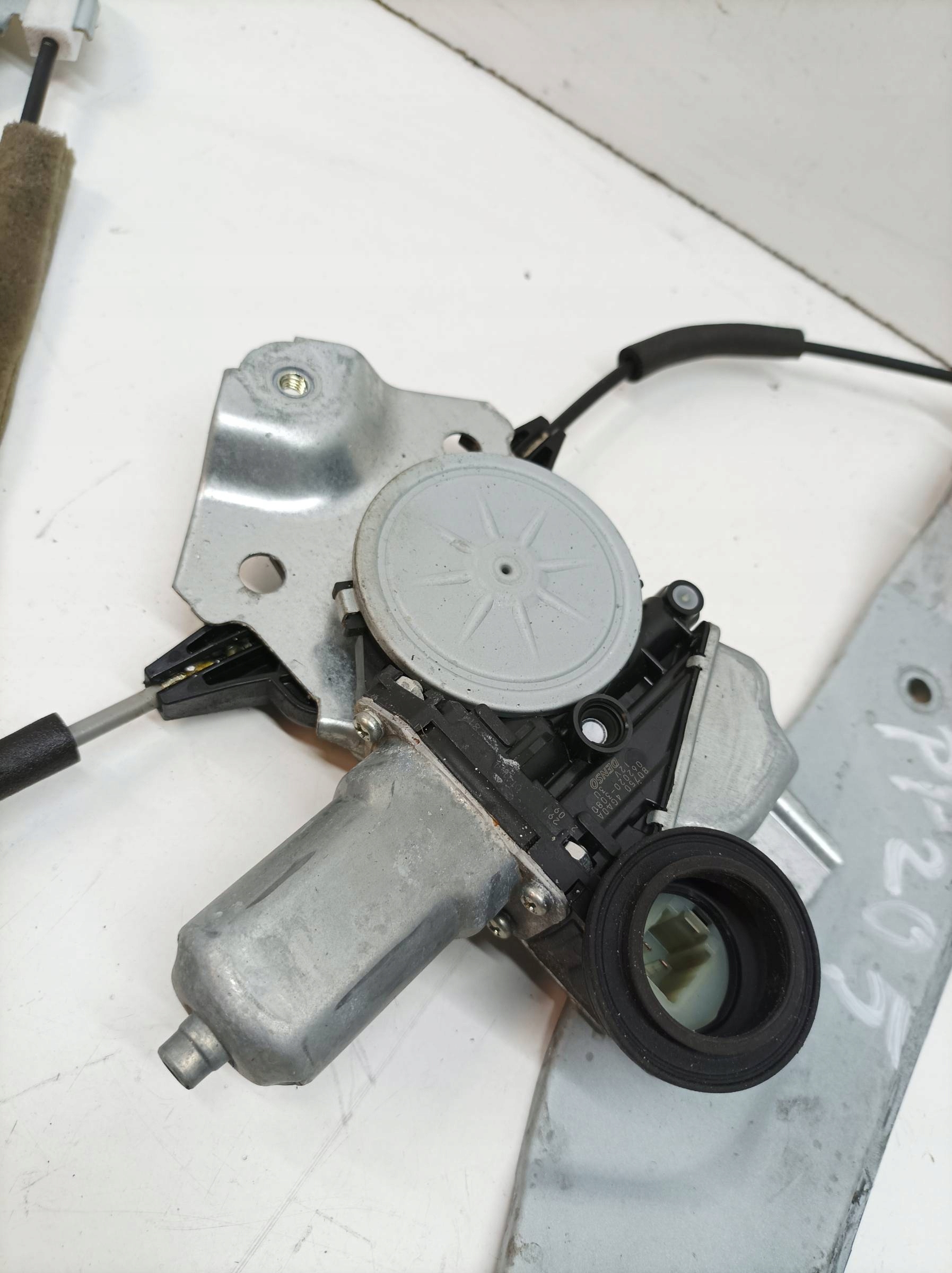 mechanism windows right front 807504GA0A Infiniti Q50 and (2013- )