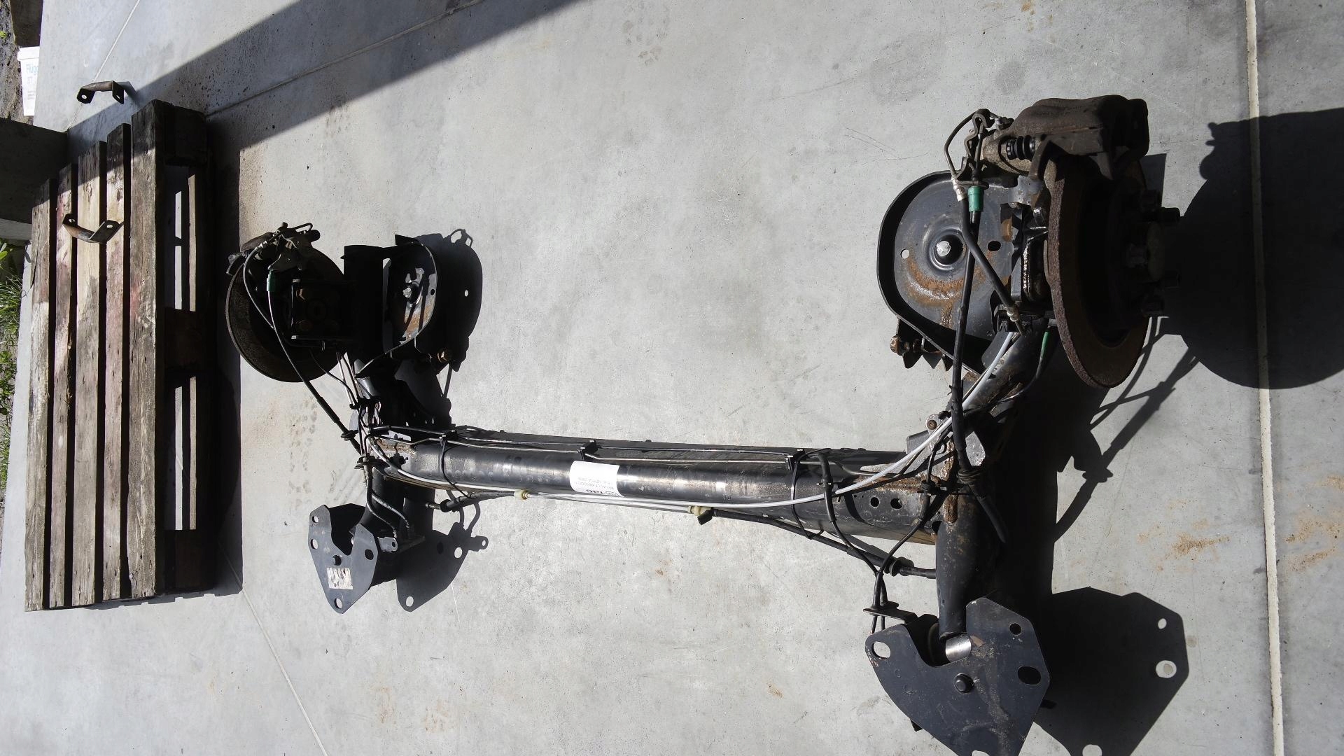 ZAWIESZENIE TYLNE TYŁ RENAULT KANGOO II 1.6 Typ samochodu Samochody dostawcze Samochody osobowe