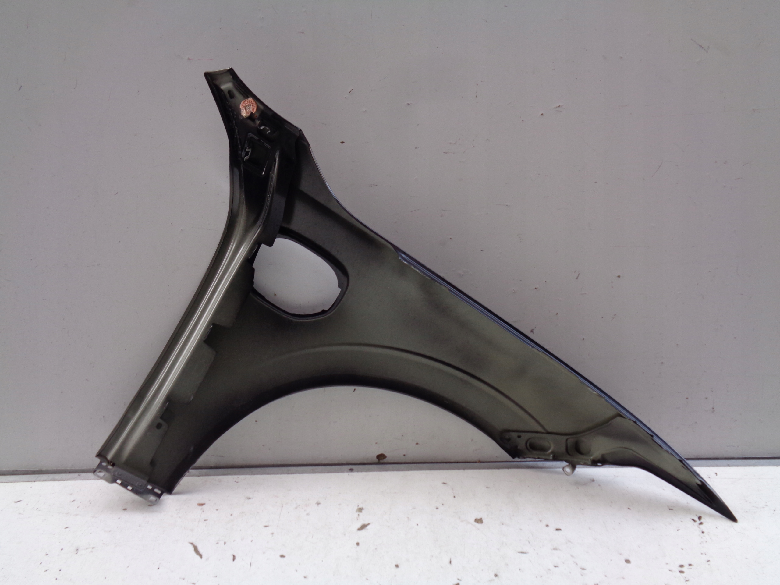 fender left front VOLVO XC60 II 17- HYBRYDA NR 46108