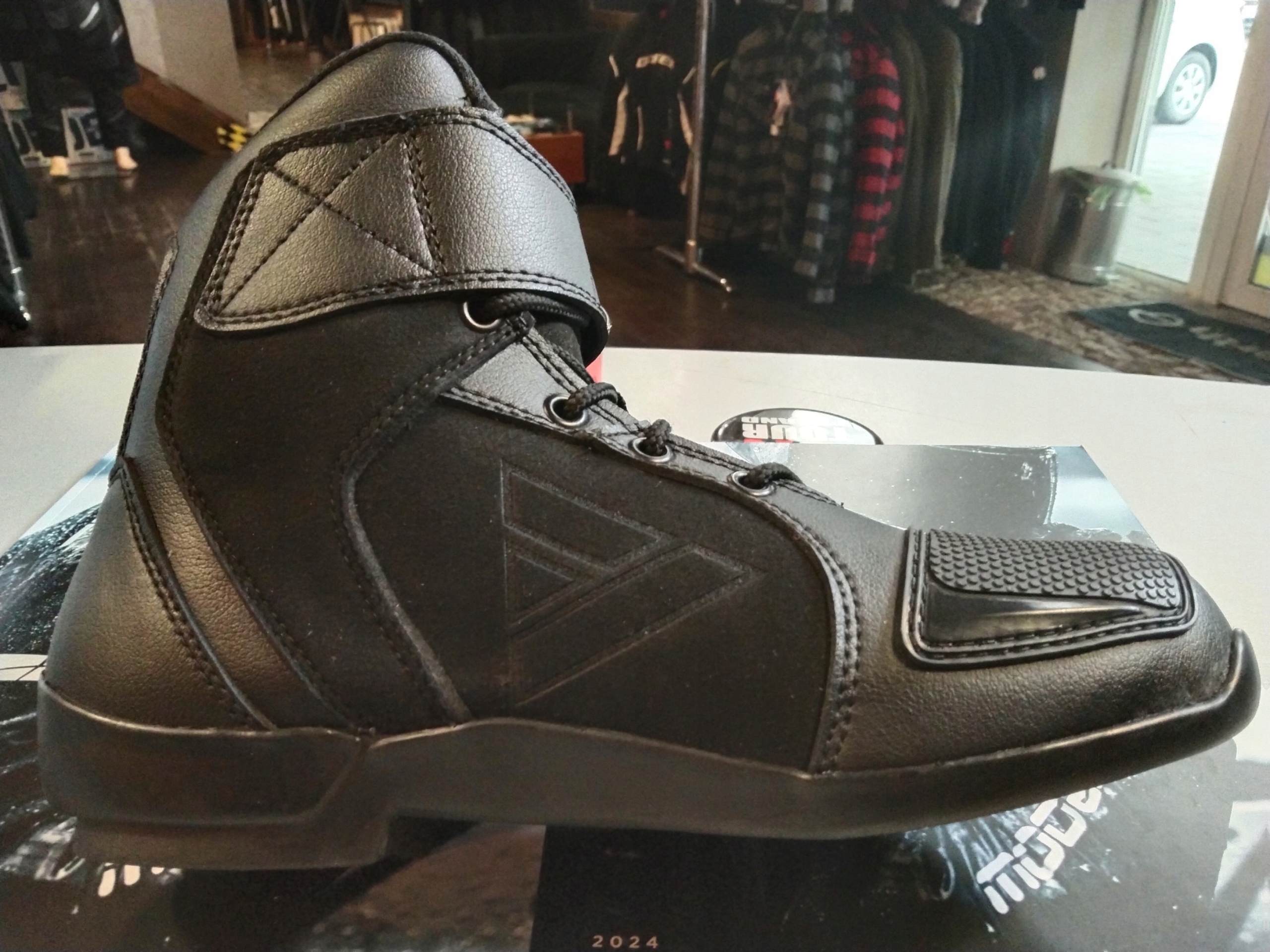 BUTY MOTOCYKLOWE MIEJSKIE MODEKA KYNE 47 czarne Rozmiar 47