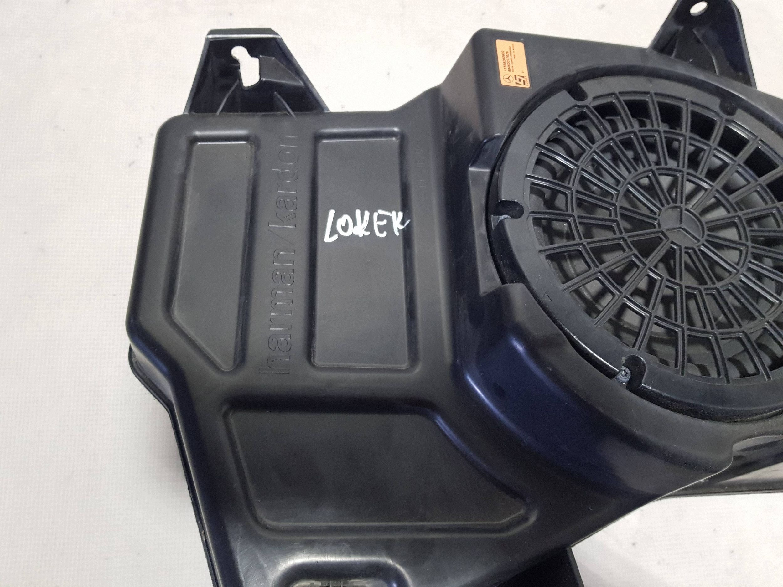 MERCEDES GL GLS 166 X166 SUBWOOFER speaker harman kardon logic7