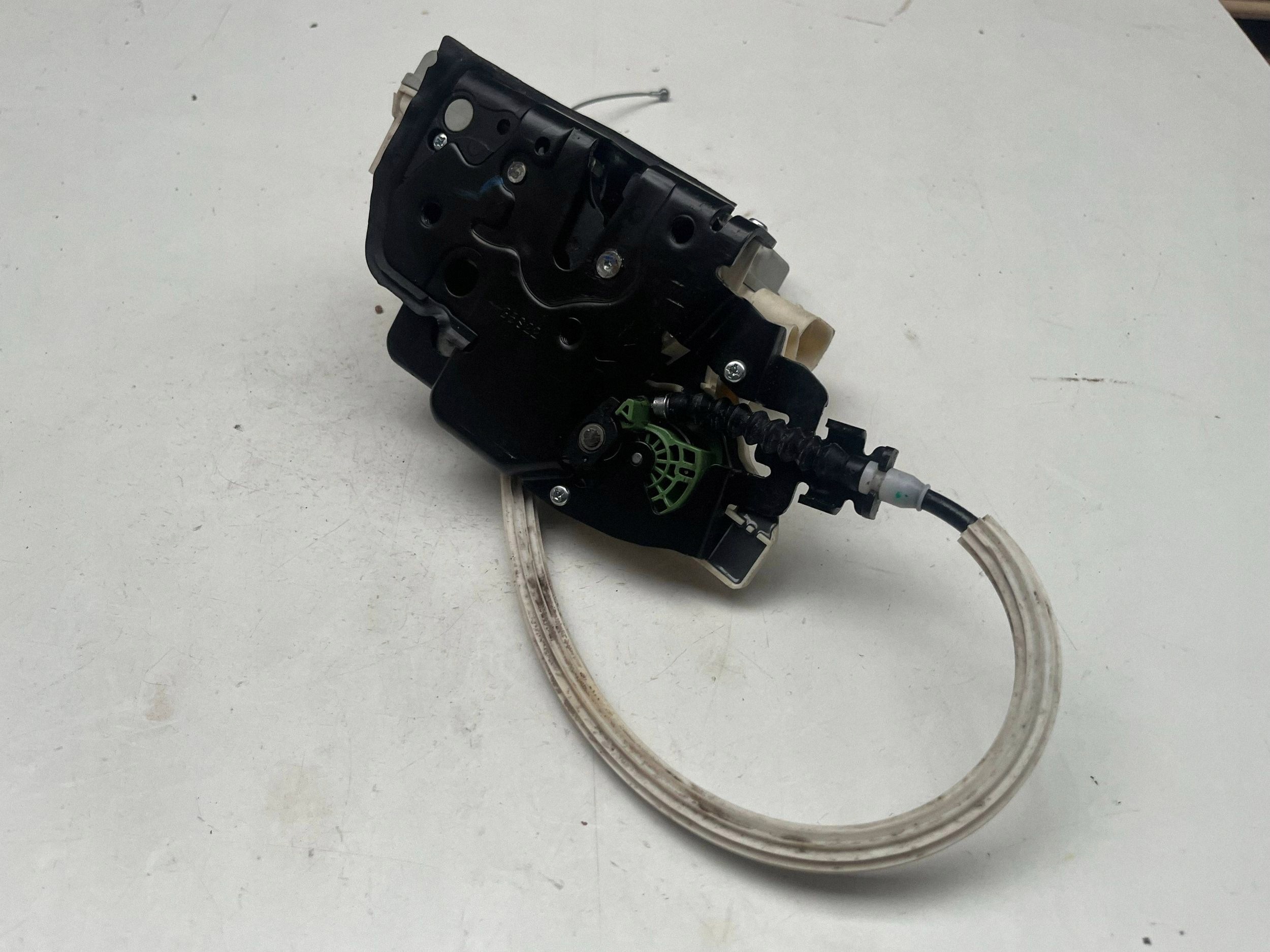 AUDI Q7 4M lock door left front DOCIAG 4M1837015F @M