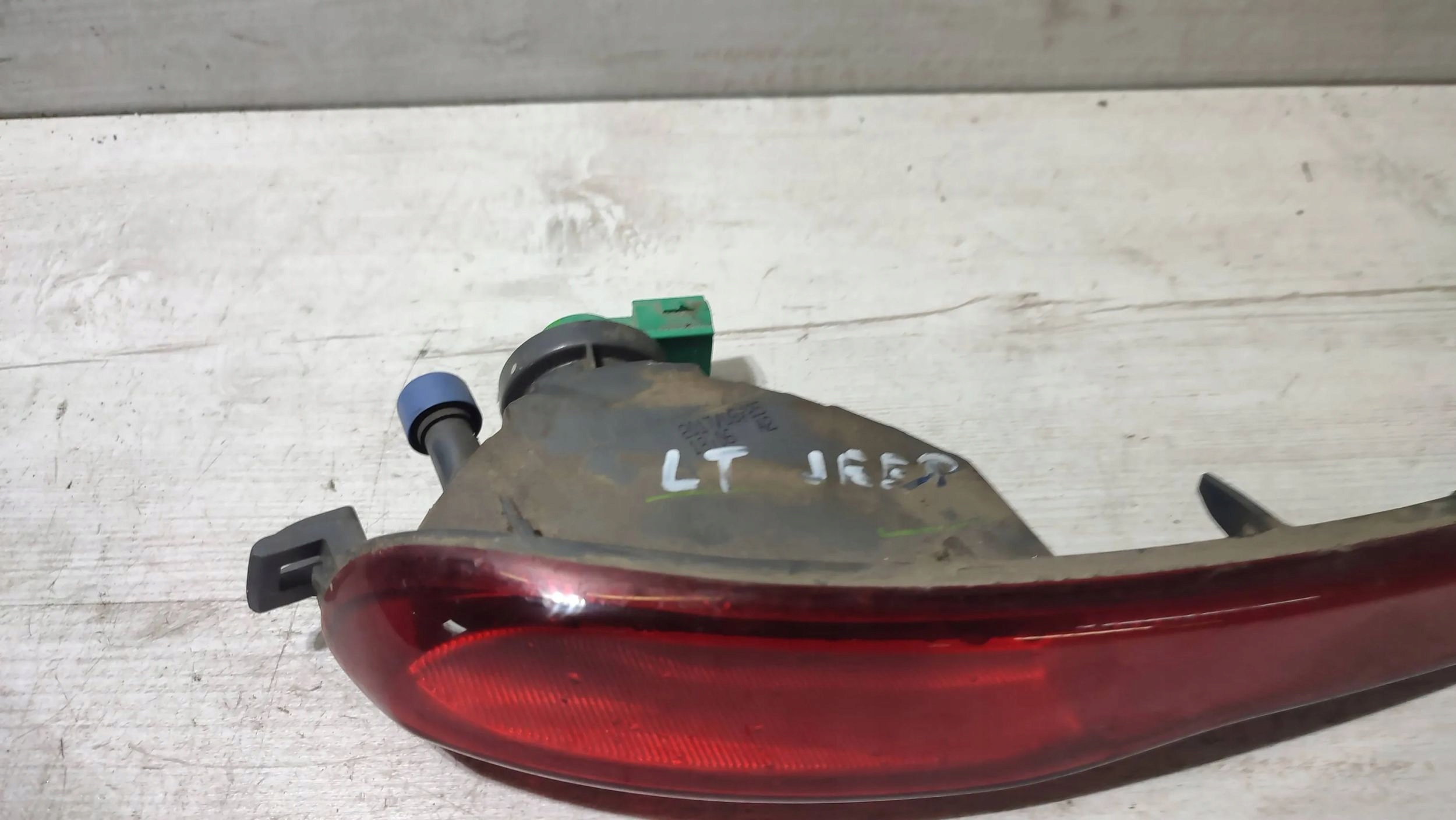 Jeep Cherokee 2015 rear part side left light rear