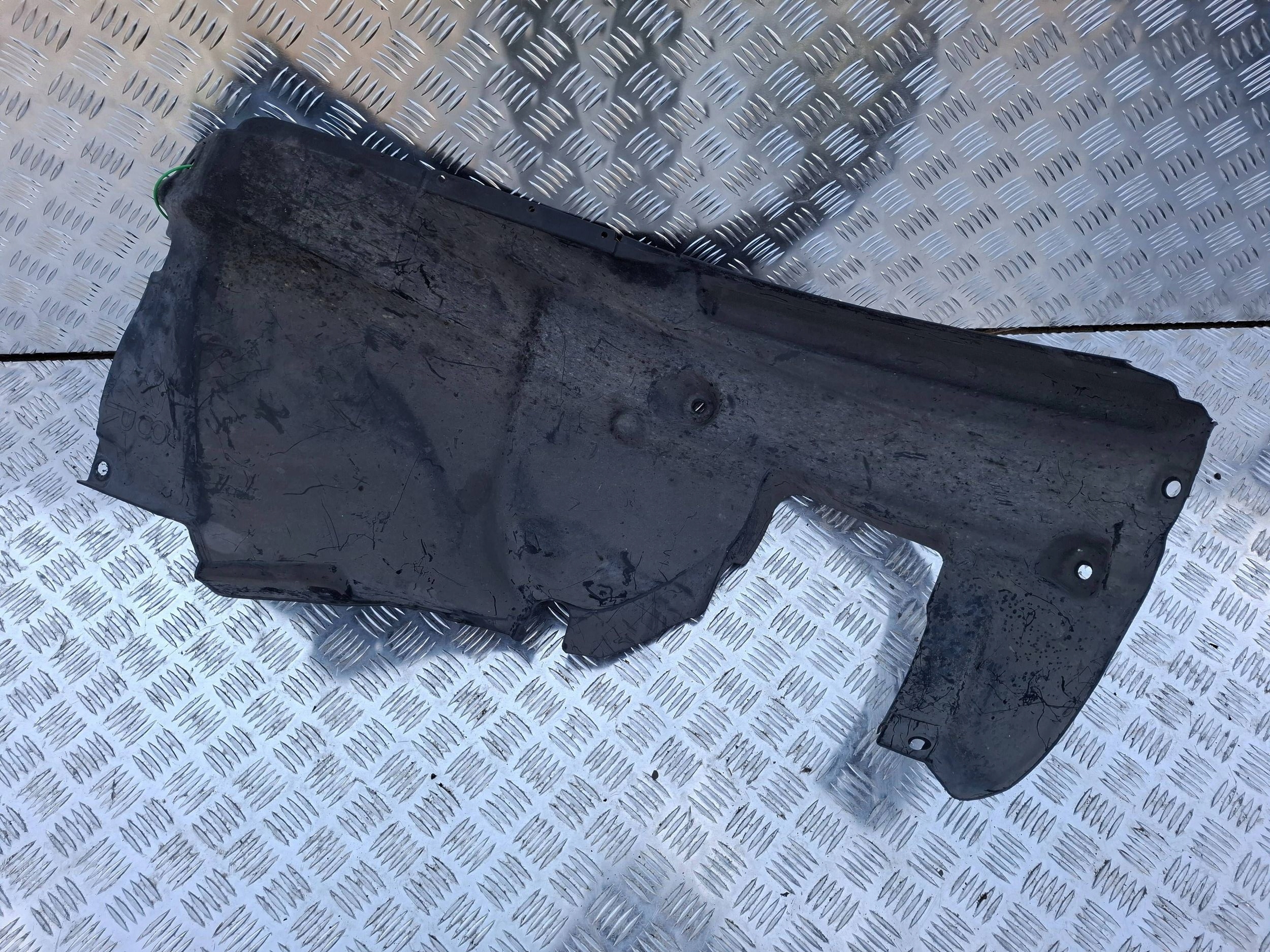mudguard right front part rear 7059372 BMW 1 E81 E87