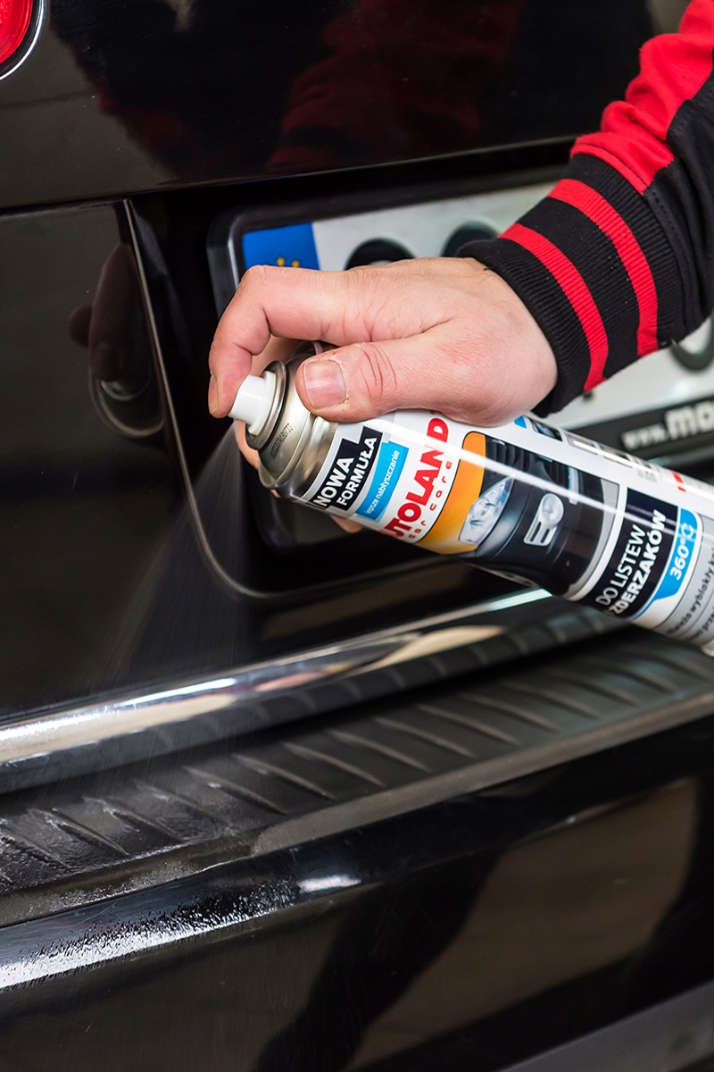 Środek do listew i zderzaków Autoland 400ml PRZYWRACA CZERŃ BEZPIECZNY Producent Autoland