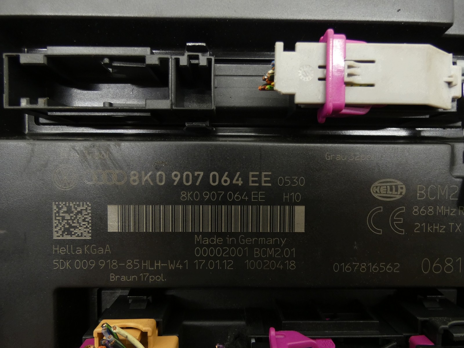module control unit KOMFORTU AUDI A5 8T A4 B8 Q5 8R 8K0907064EE