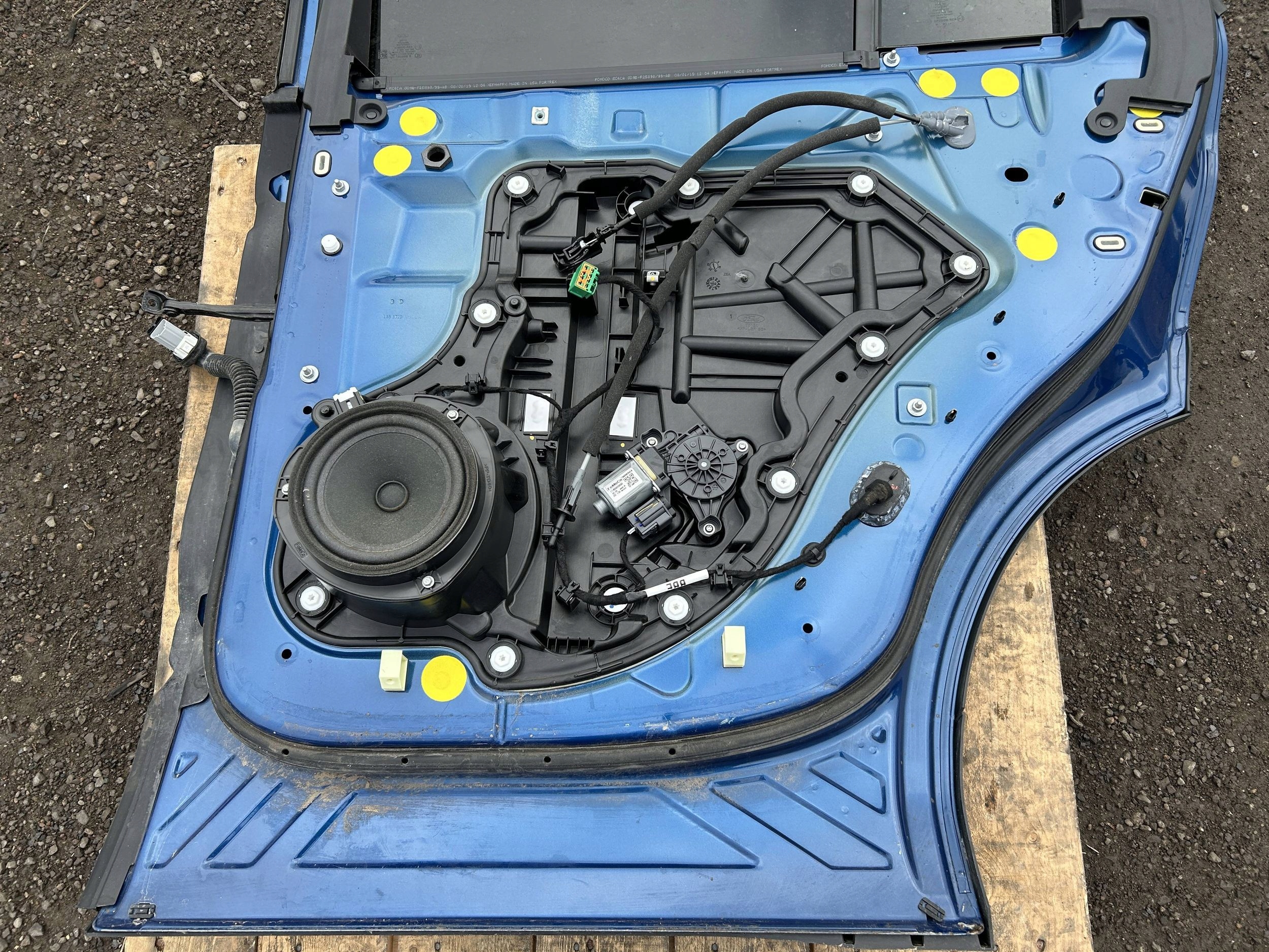 door rear part rear. right complete Ford Explorer VI 2020r