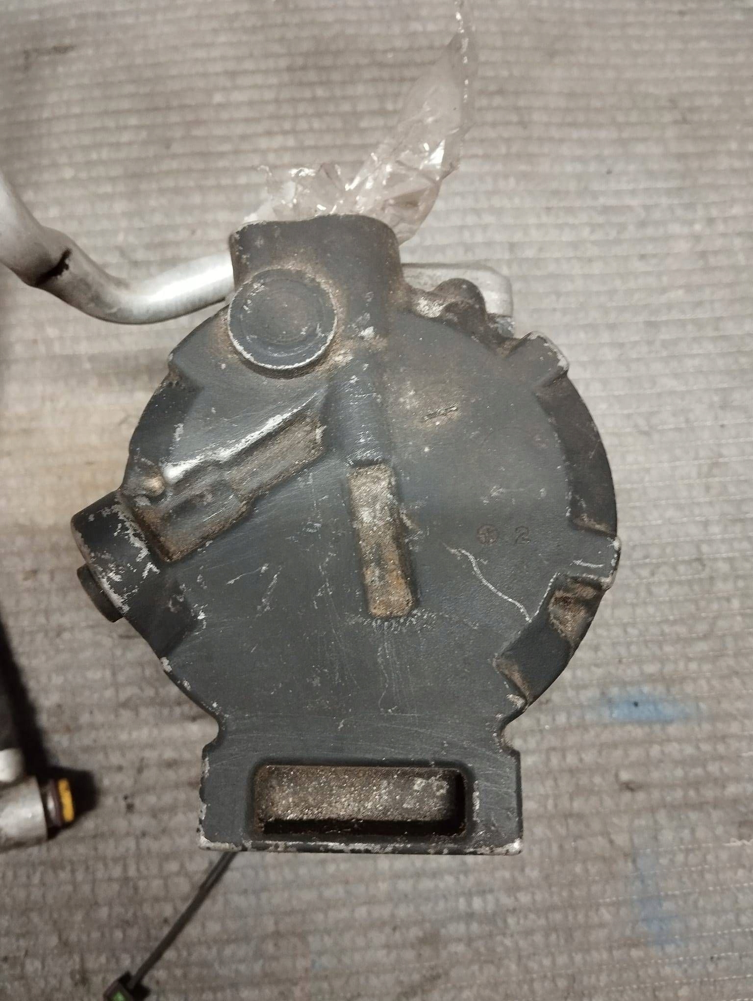 vw PASSAT B5 FL Audi A4 2.5 компрессор кондиционера 8FK351126961