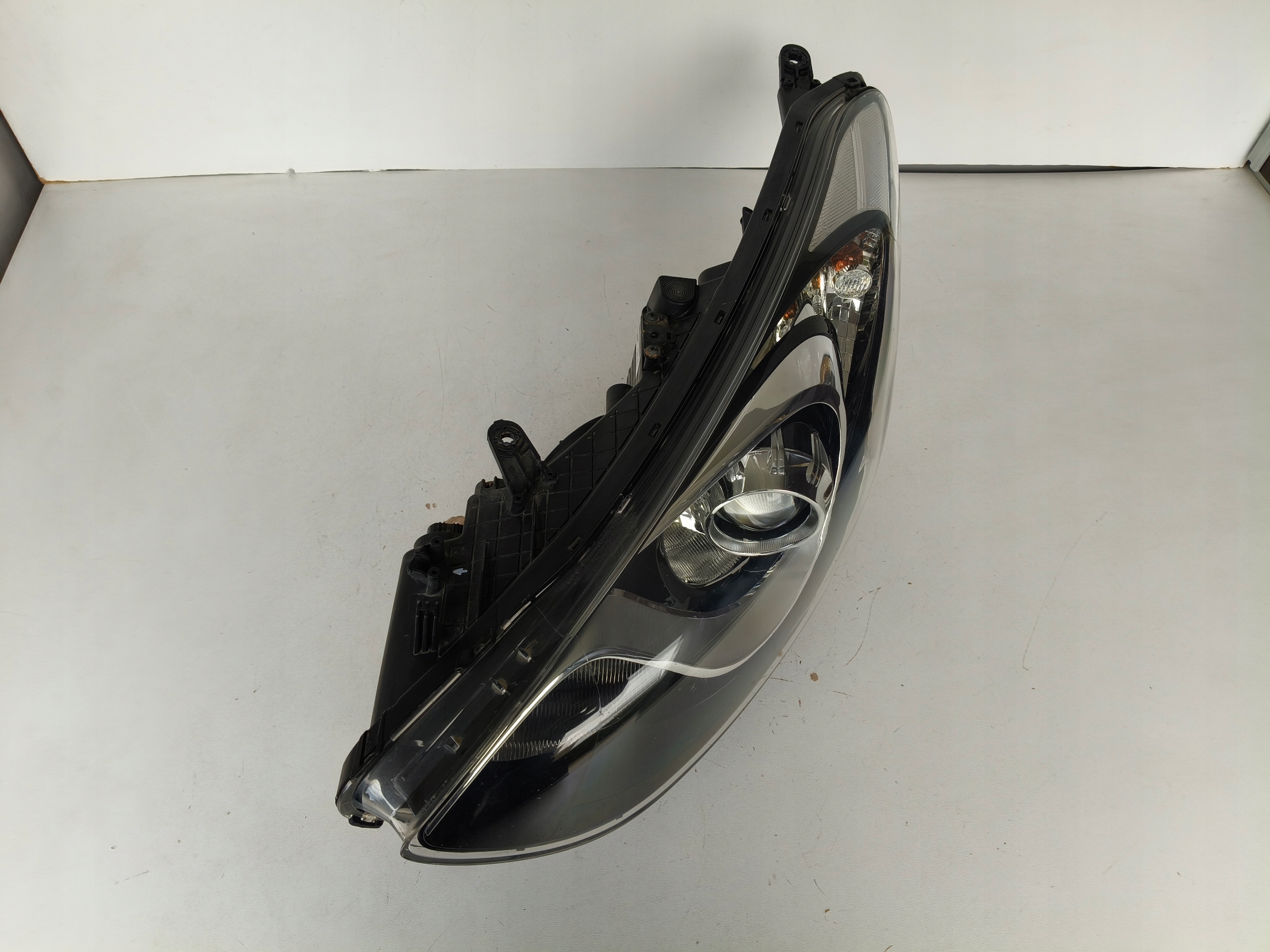 light left REFLEKTOR HYUNDAI I30 12- Z DOSWIETLENIEM