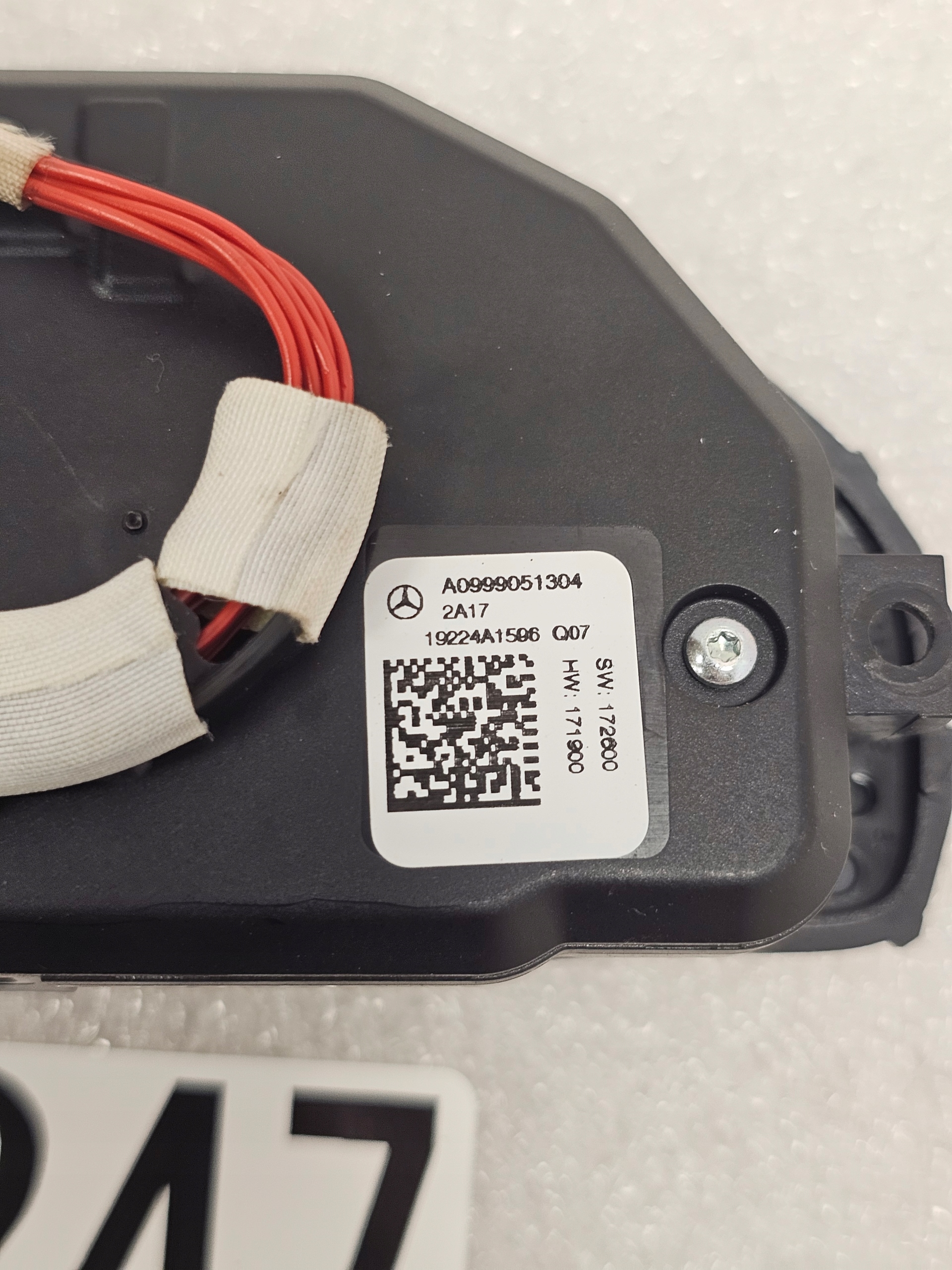 Przycisk Kierownicy Sterowanie Mercedes AMG - A0999051304 - galeria