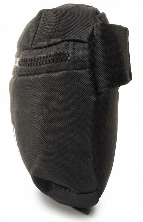 NERKA SASZETKA KAPPA GRENATA BIODRÓWKA CZARNA DUŻA Model wiosna 2020