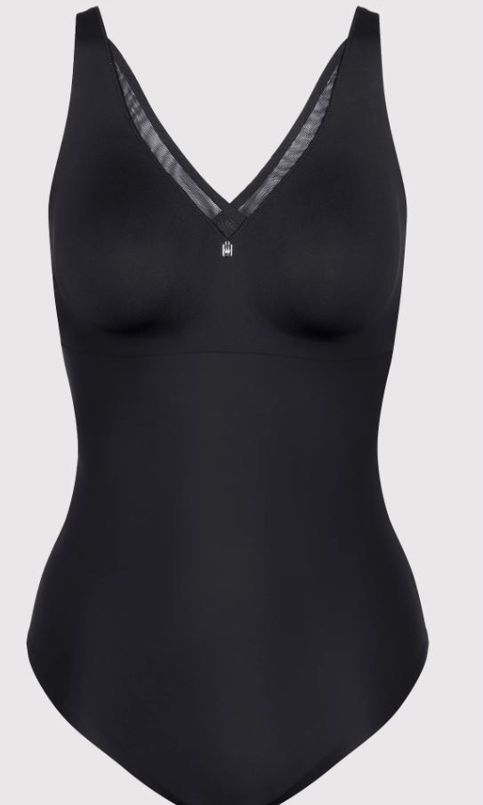 T877 Triumph dámské černé body True Shape Sensation Bs velikost 70D