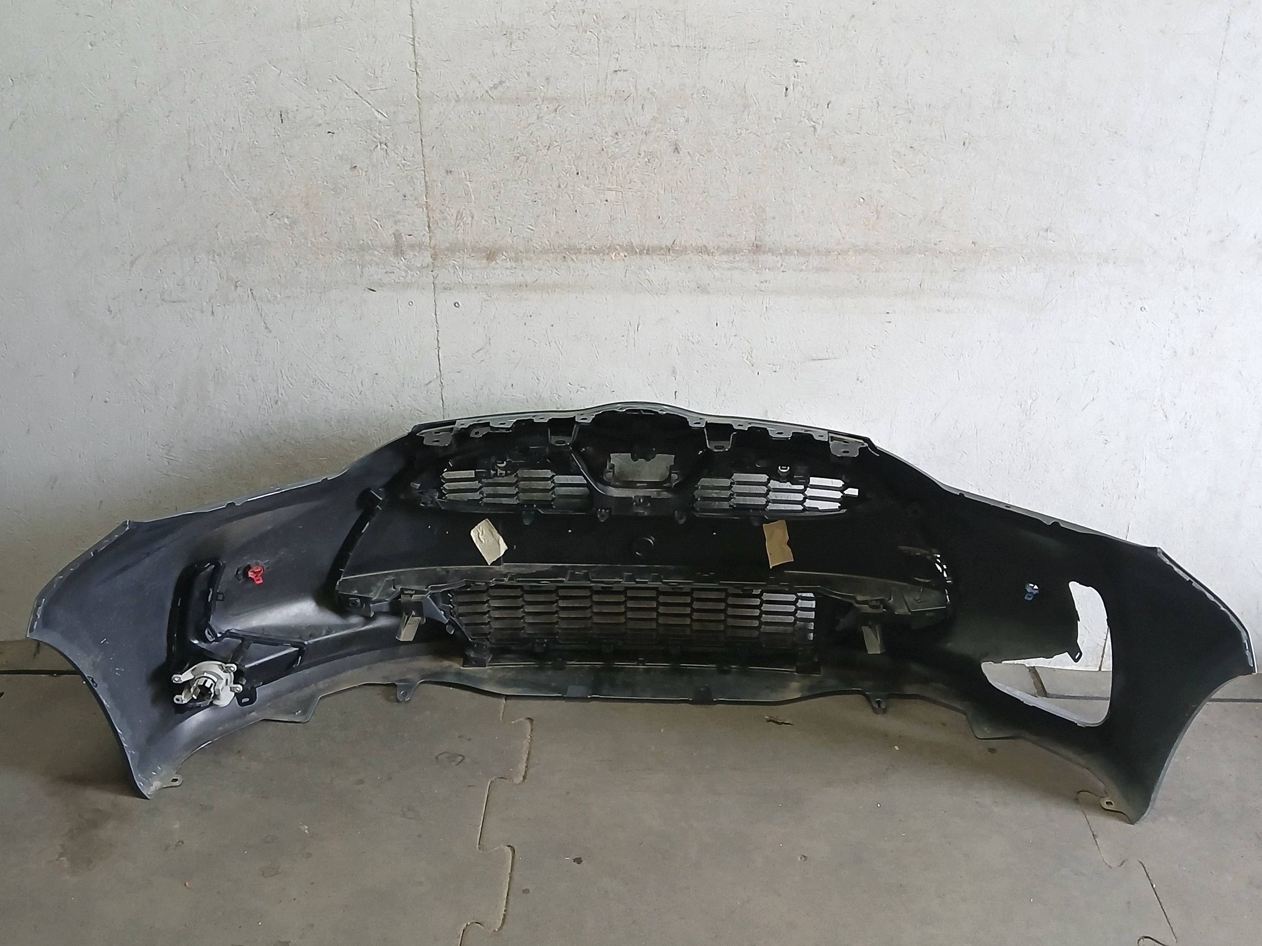 bumper front TOYOTA YARIS IV 4 20- GR