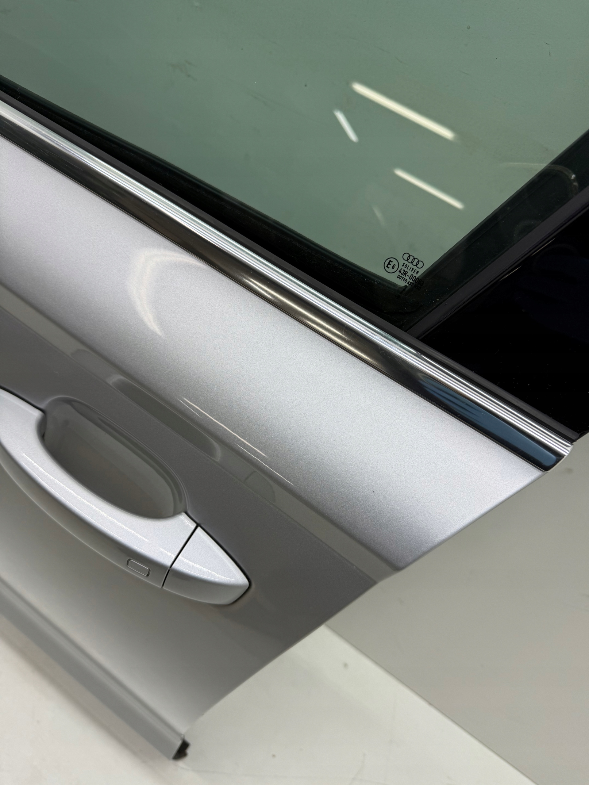AUDI A6 S6 C7 door driver´s left front LX7W silver nice