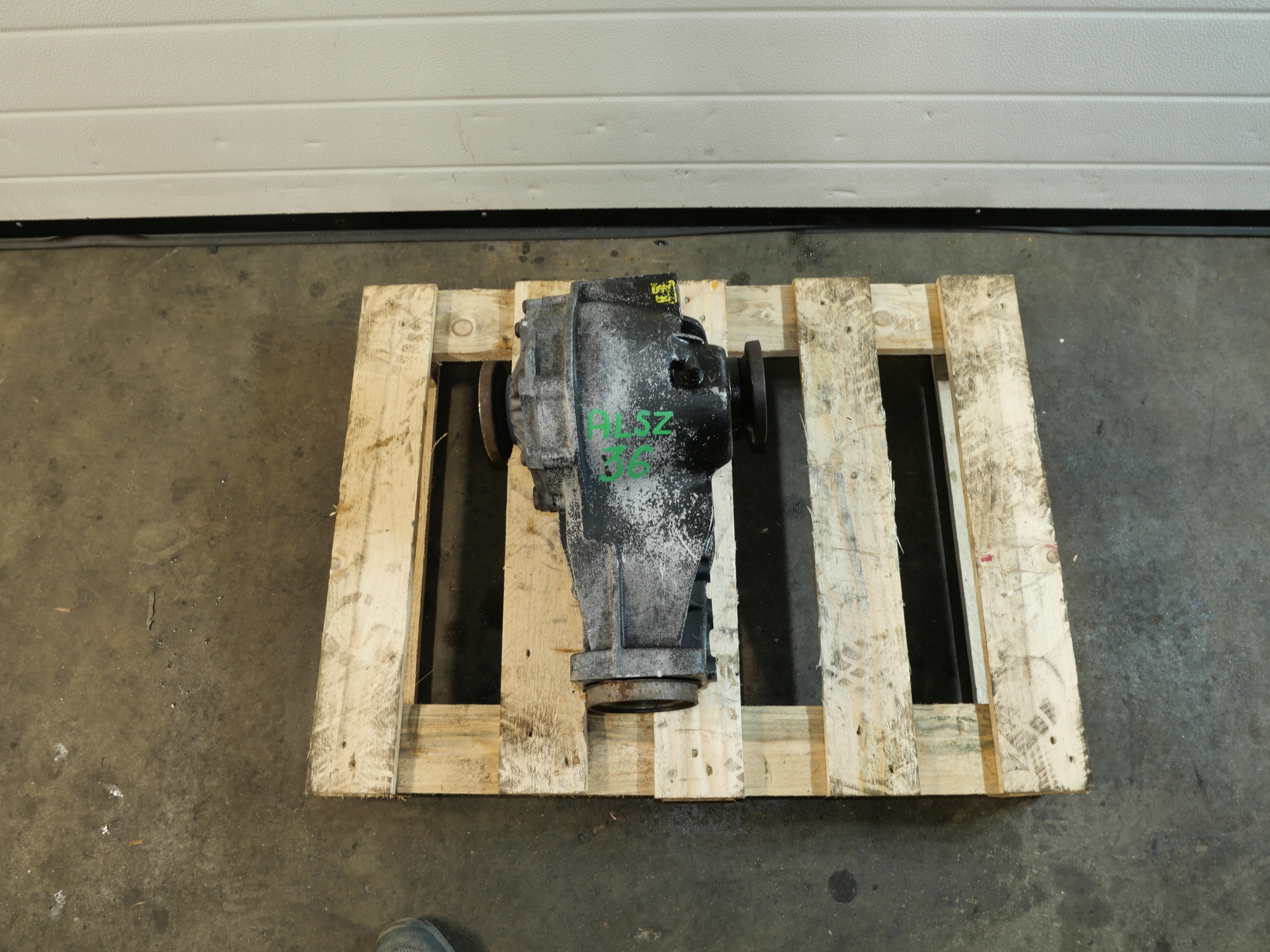 AUDI A6 C5 QUATTRO differential rear diff CUB