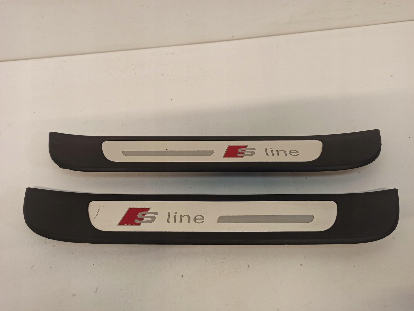 4G0853375K - AUDI A6 C7 бічні спідниці задній комплект 4g0853376k