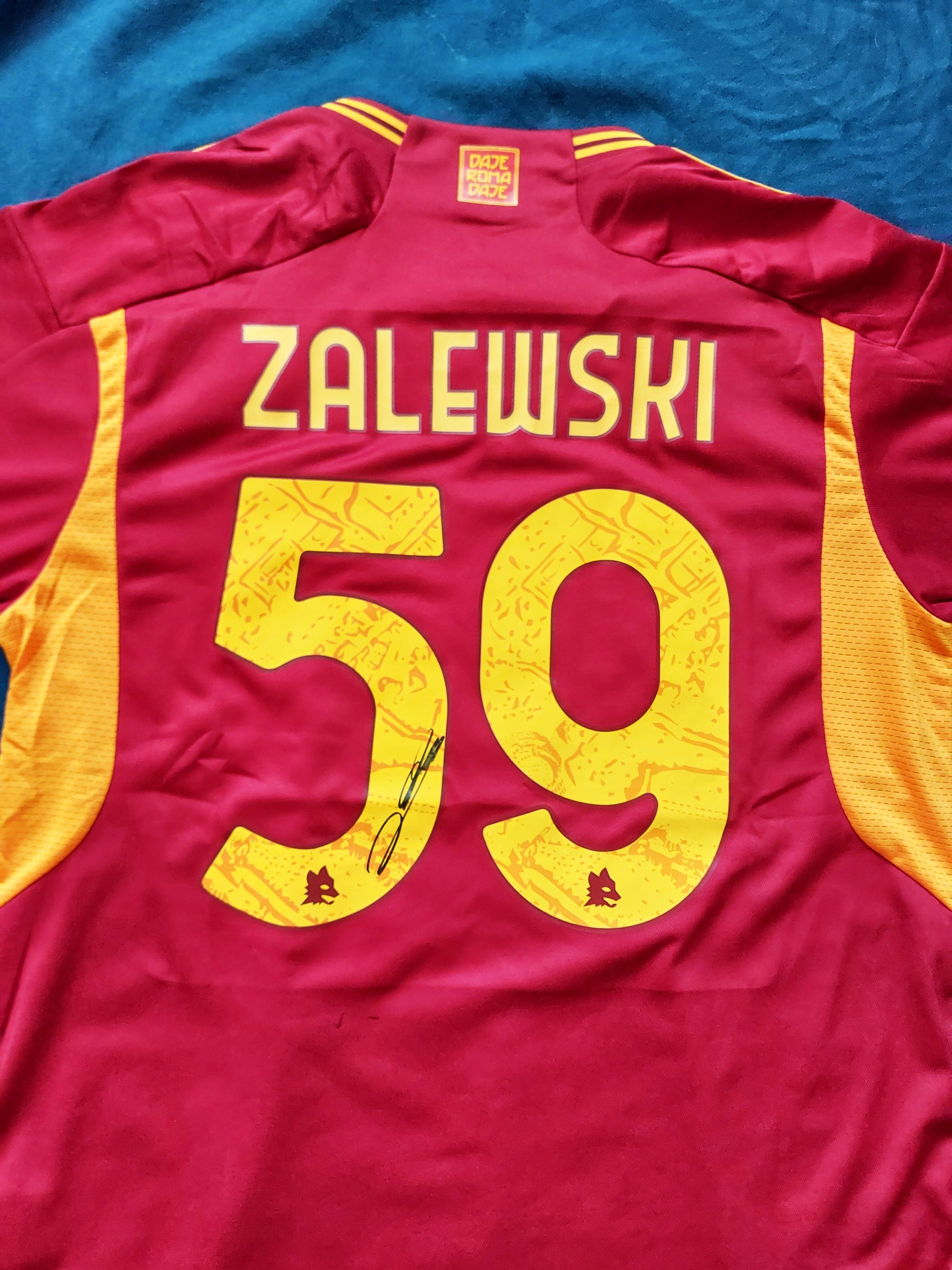 NICOLA ZALEWSKI koszulka AS Roma z AUTOGRAFEM CERTYFIKAT EURO 2024 Polska Rok 2024