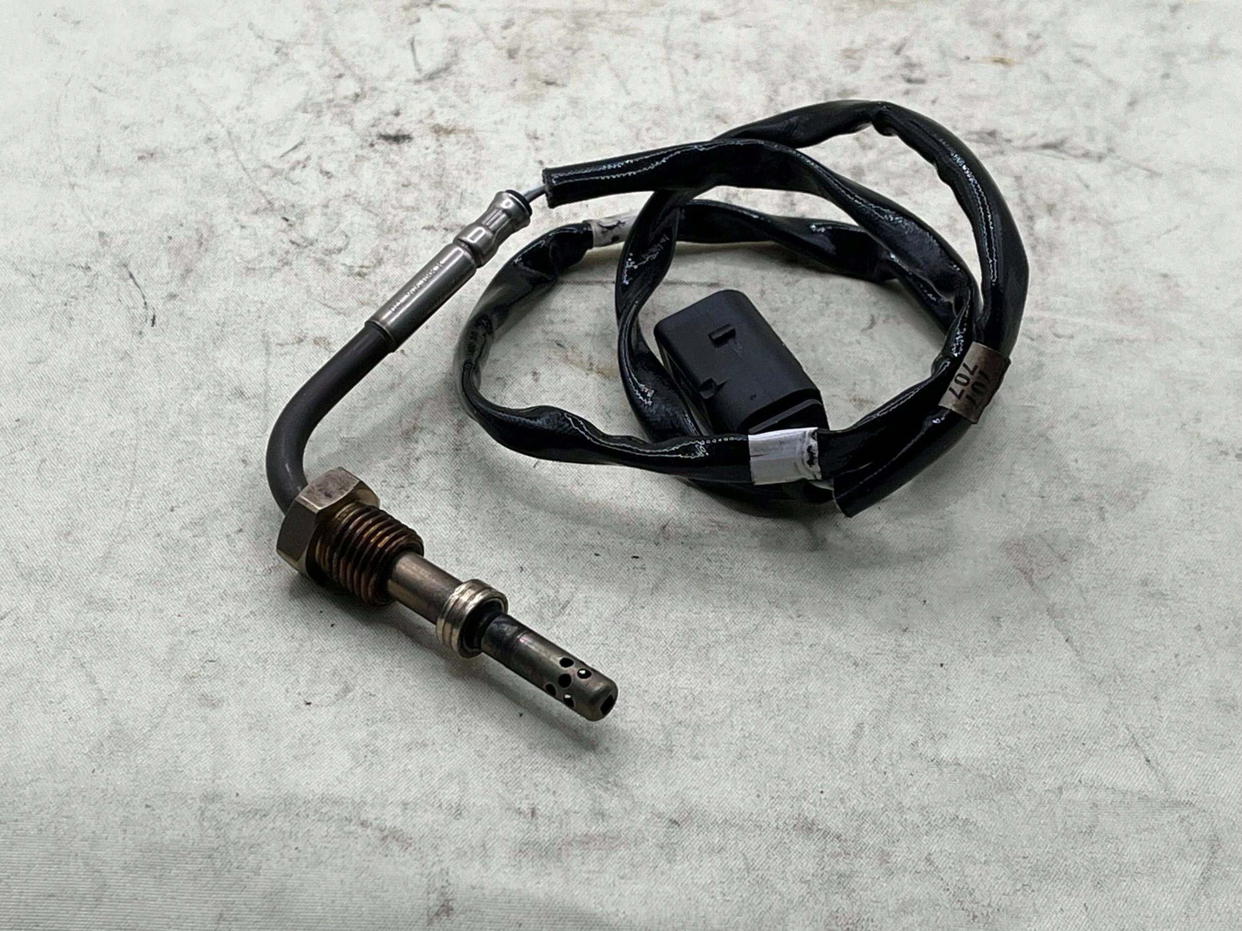 Sensor Gase VW SEAT AUDI 1.6 TDI 04L906088K !J