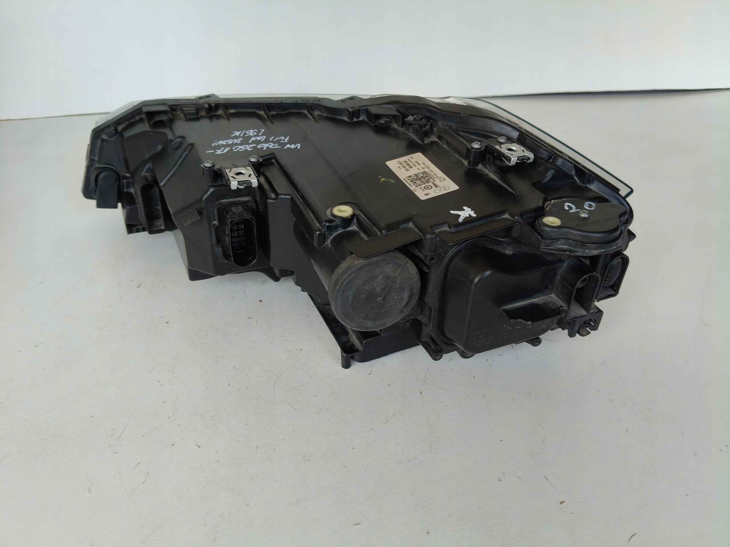 light right REFLEKTOR VW POLO 2G 2G0 17- FULL LED