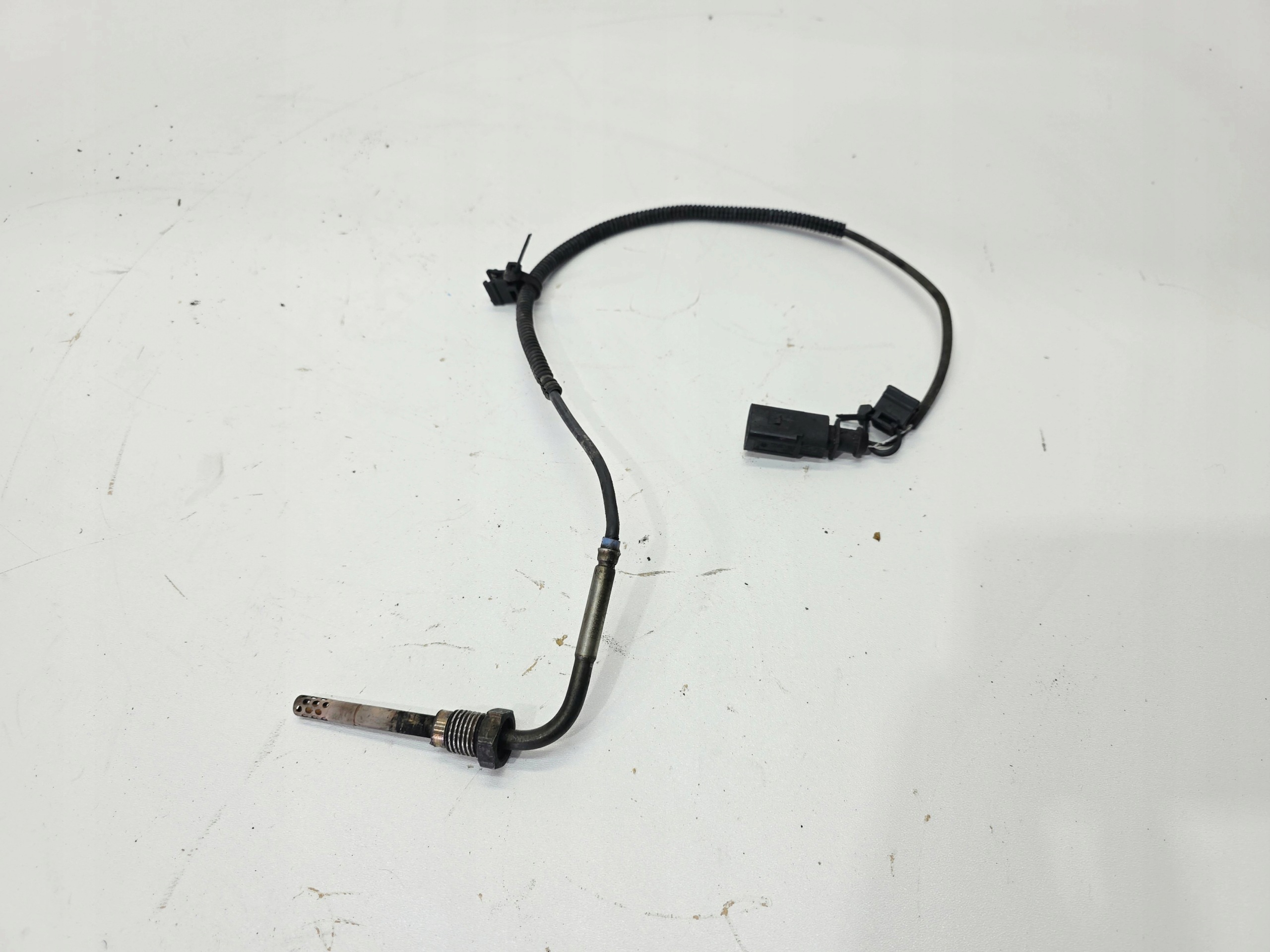 Sensor TEMPERATURY Gase AUDI VOLKSWAGEN SEAT SKODA 038906088D