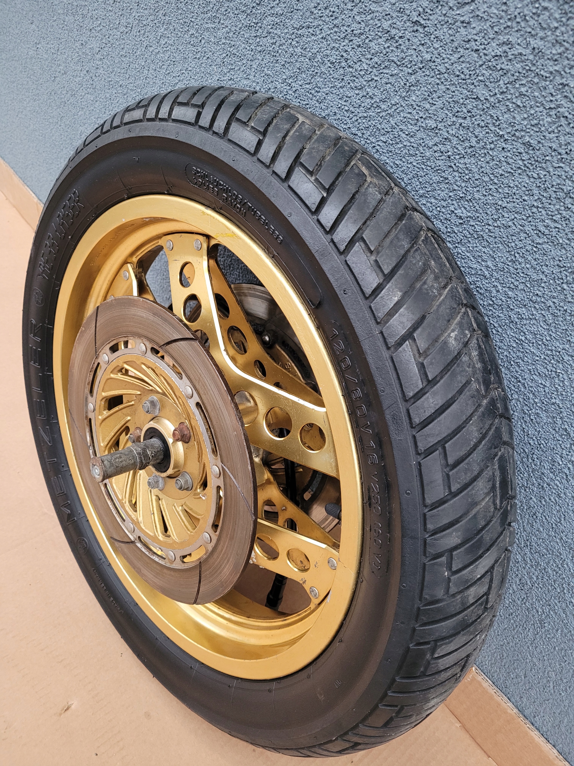 Honda VF 750 F RC 15 передний обод