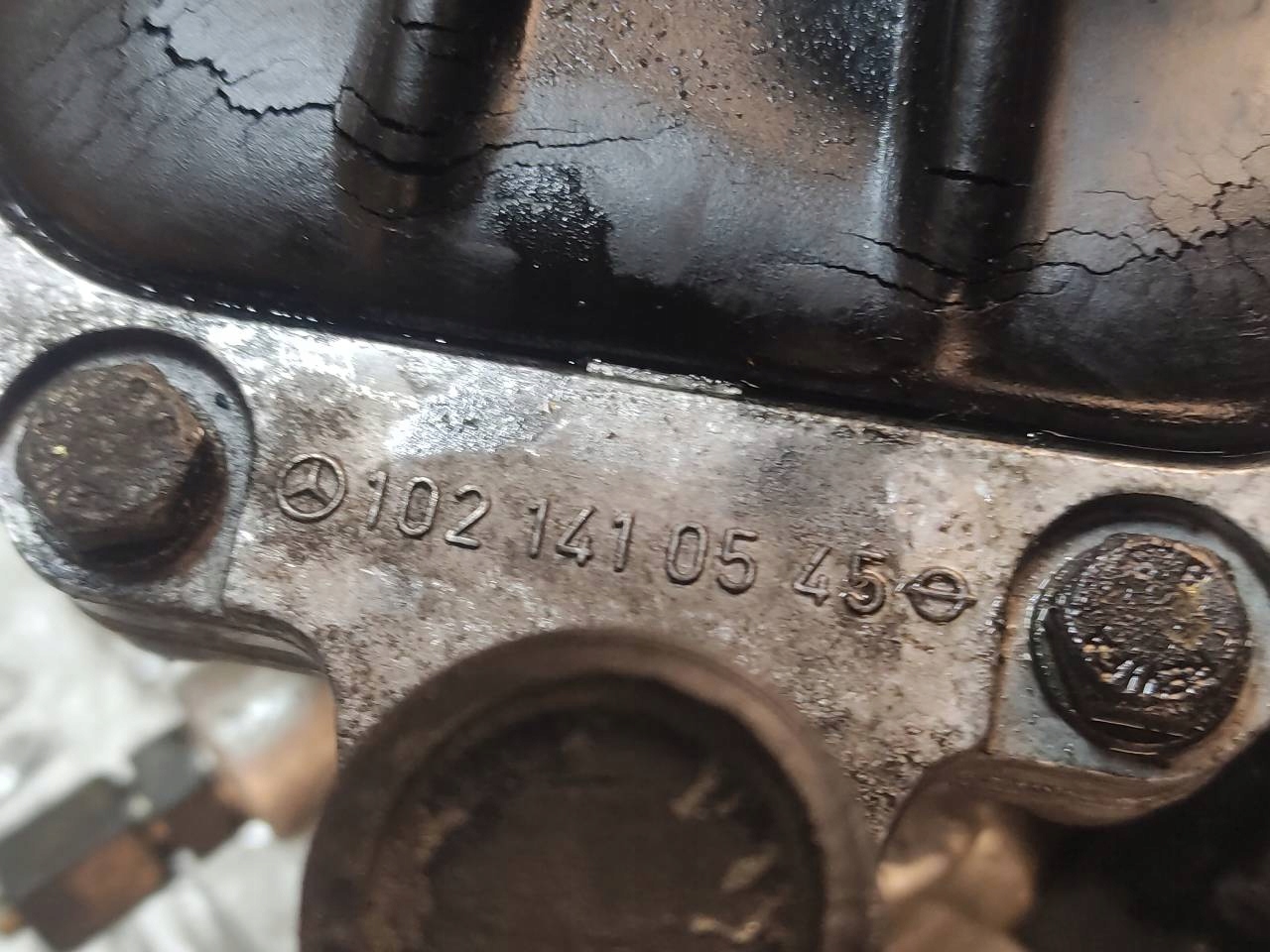 GAZNIK MONOWTRYSK ROZDZIELACZ MERCEDES W201 2 0 16 Car type Passenger cars