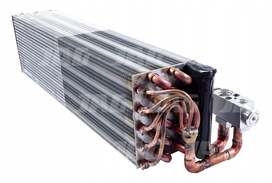 PAROWNIK KLIMATYZACJI Z ZAWOREM CLAAS 625862 Marka maszyny Claas