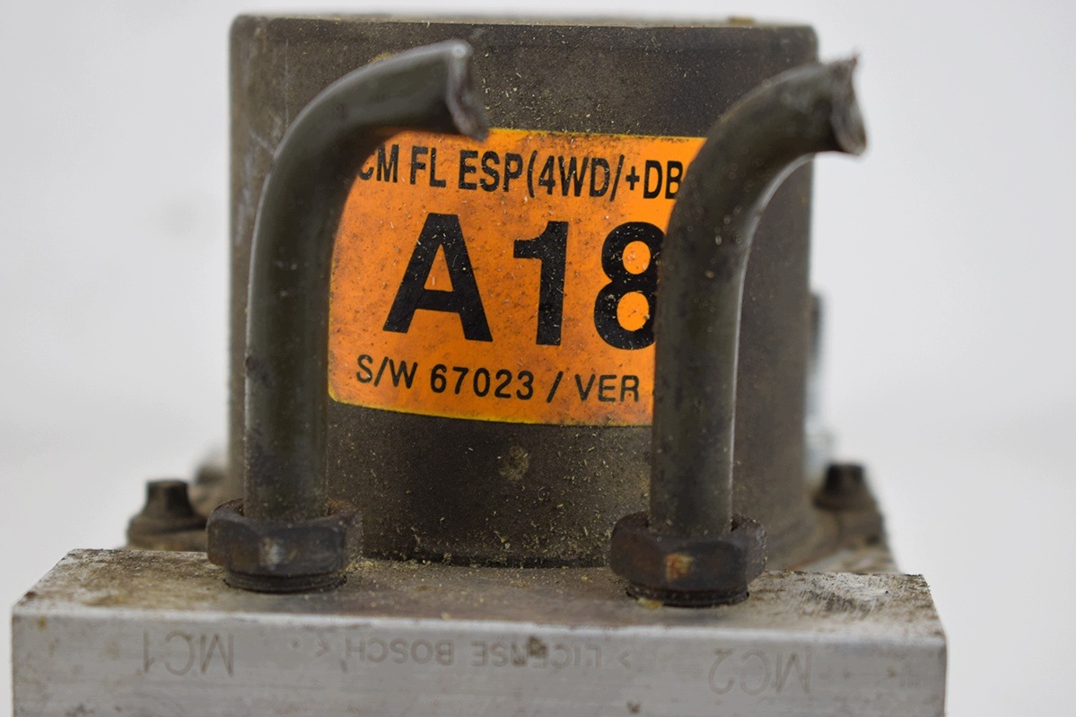 pump ABS * HYUNDAI SANTA FE II 0265230759 58910-2B650