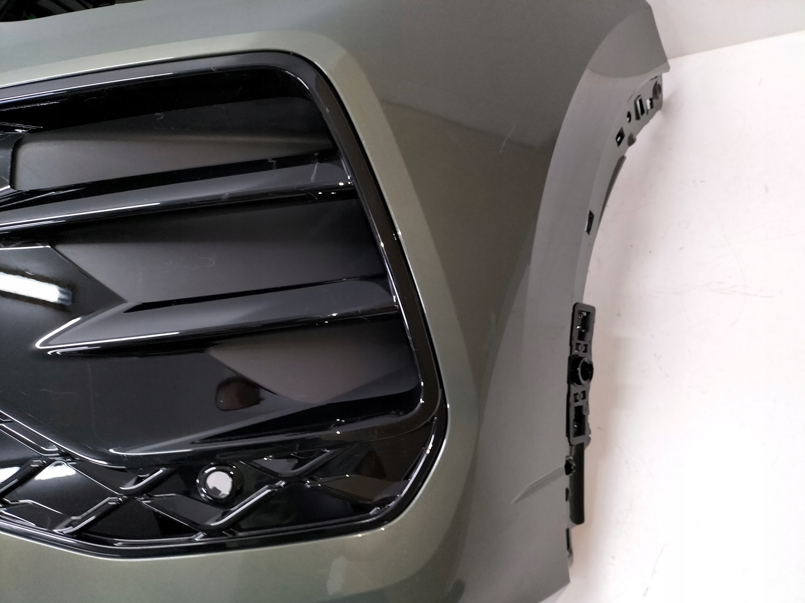 front bumper front VW TAYRON 24- R-LINE
